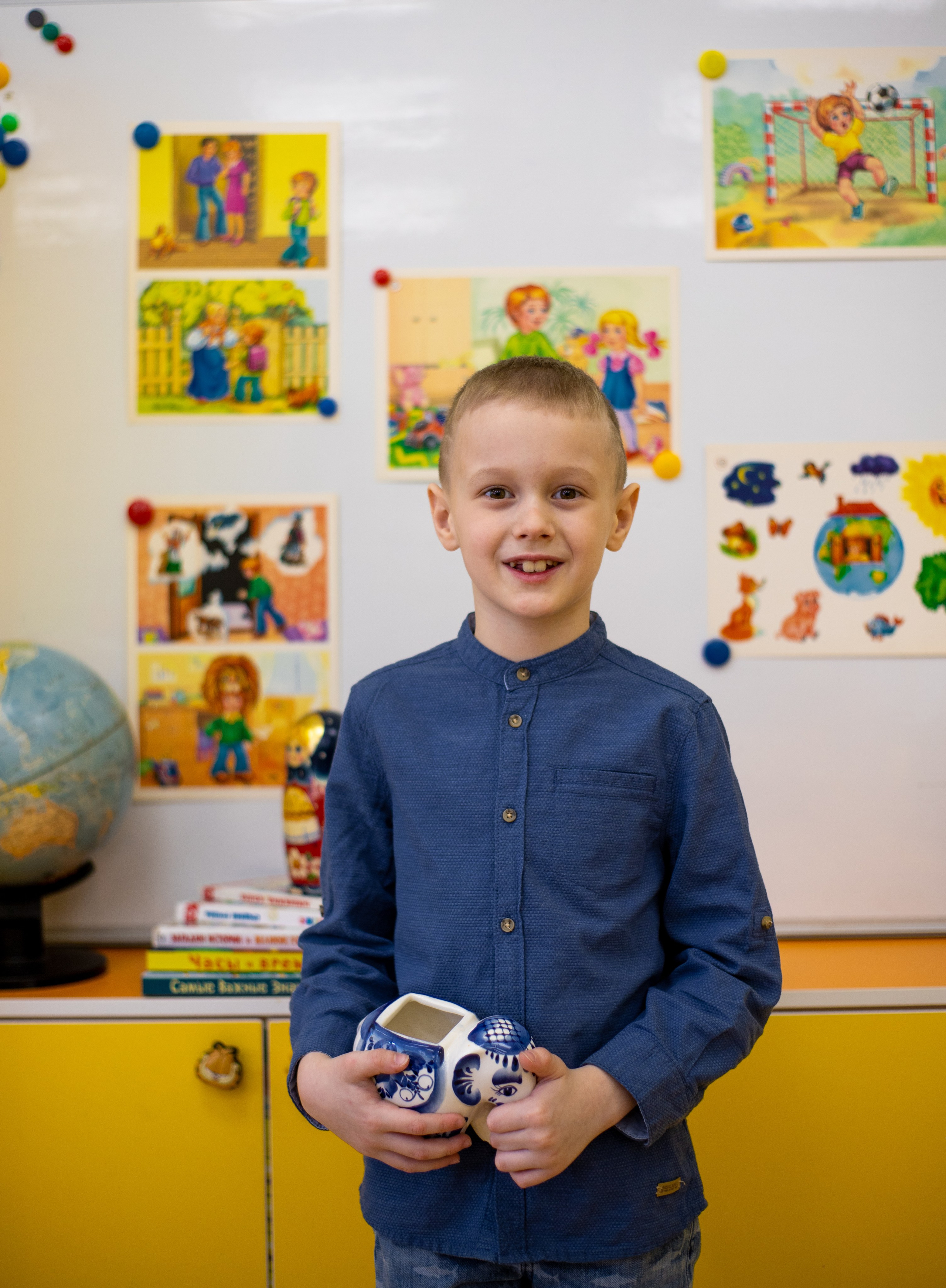 Альбомы с самого детства. +79237847111