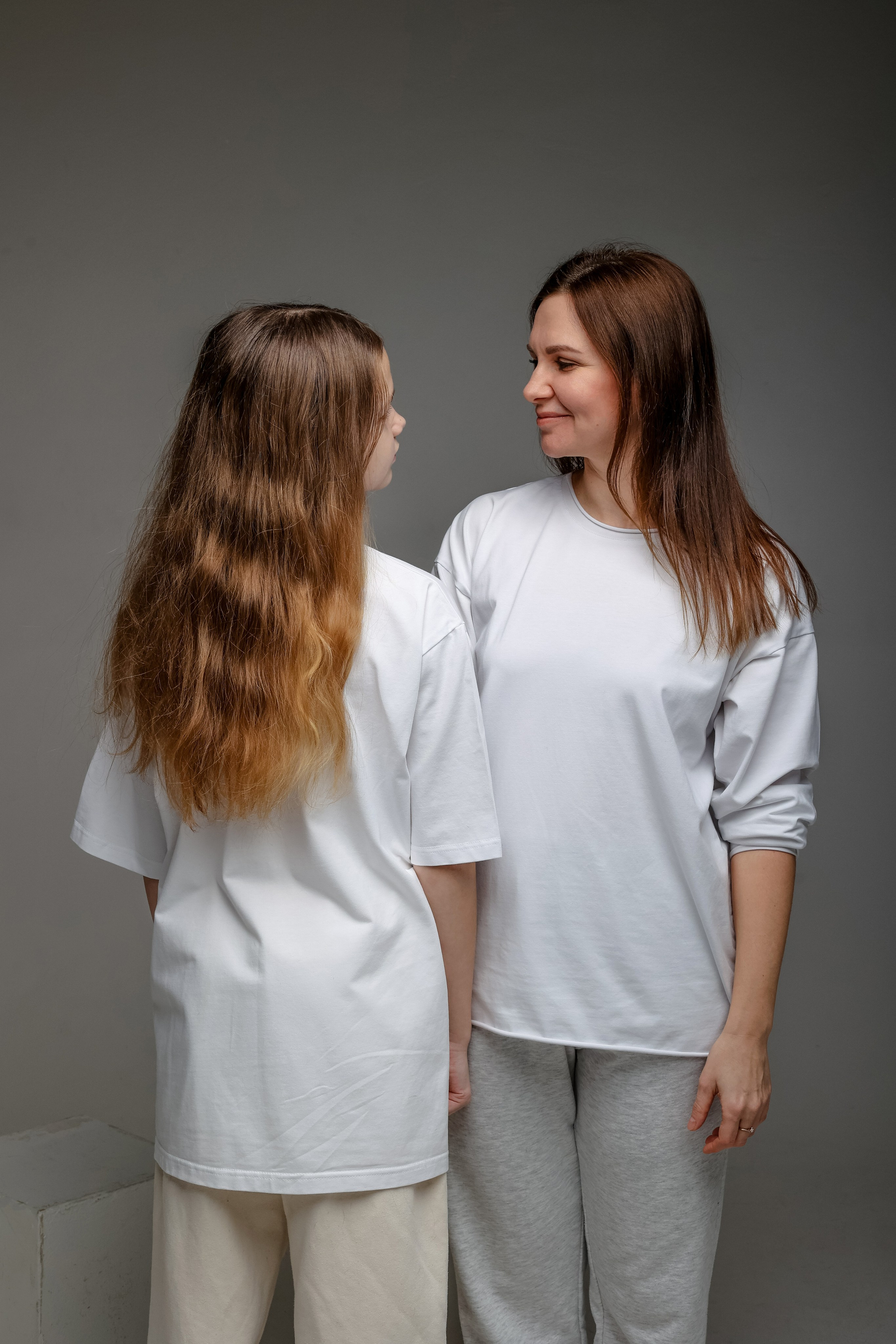 Наталья и Виолетта. Главная