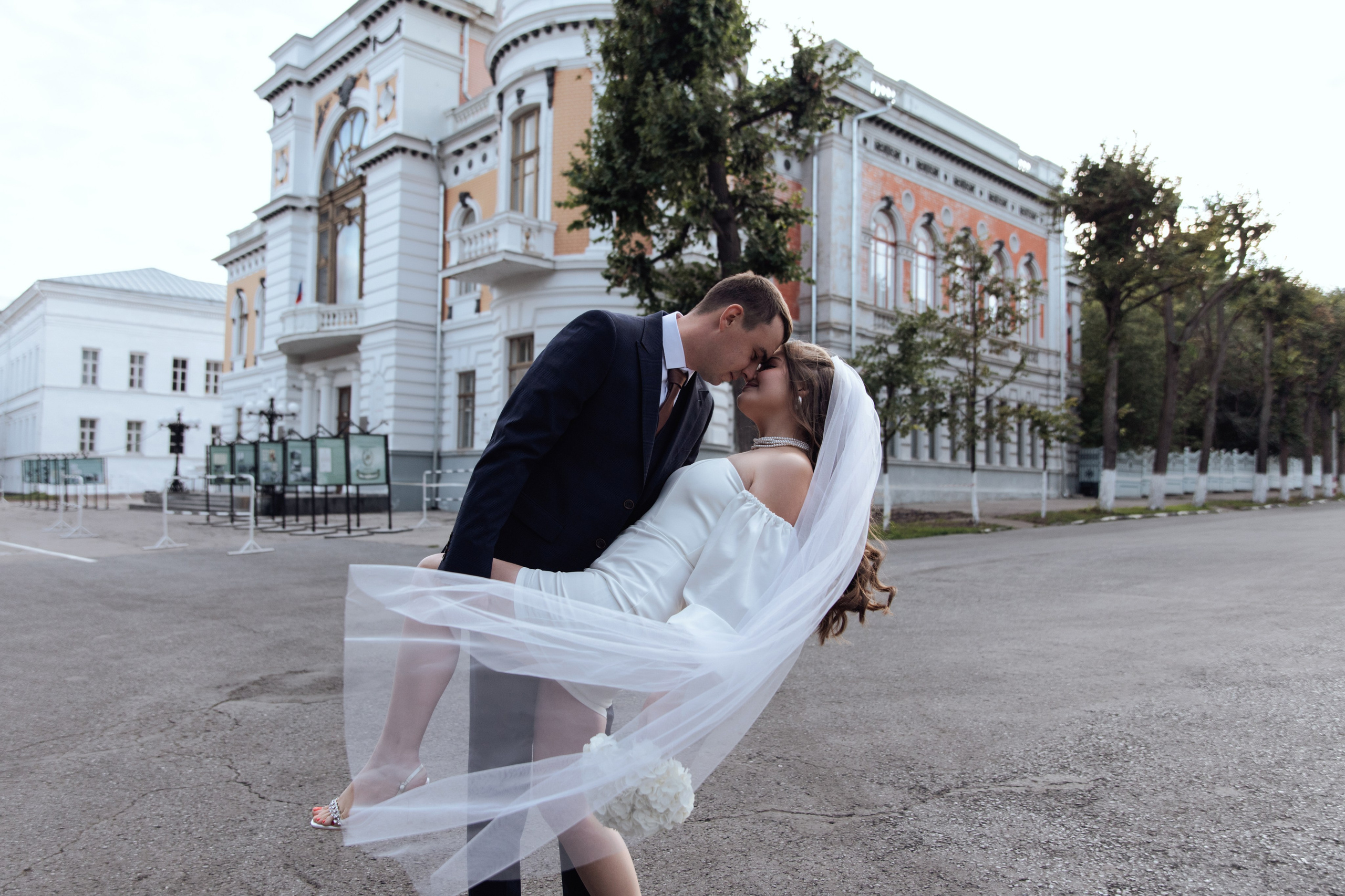 Свадебная фотосессия (28.08.23). СВАДЕБНЫЙ ФОТОГРАФ И ВИДЕОГРАФ УЛЬЯНОВСК