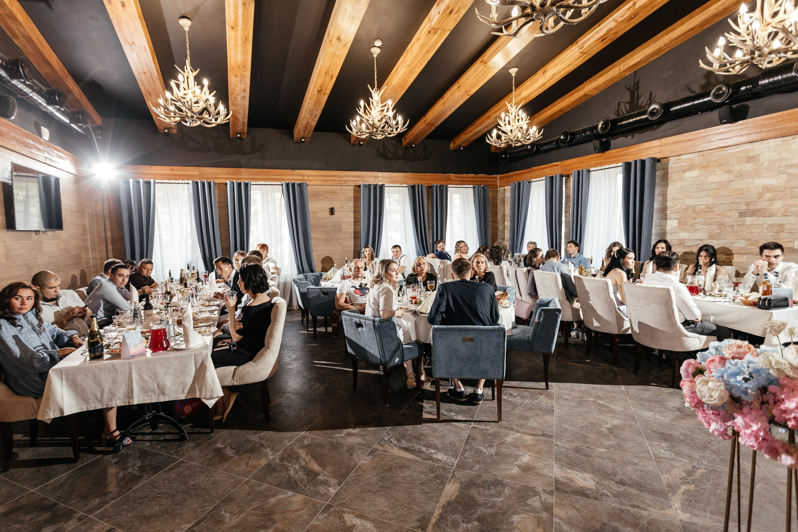 Свадебный фотограф Уфа — Руслан ГабдлисламовЖивые эмоции, красивые кадры, воспоминания на всю жизнь.Работаю по всей Республике Башкортоста. Свадебный фотограф Уфа Руслан Габдлисламов