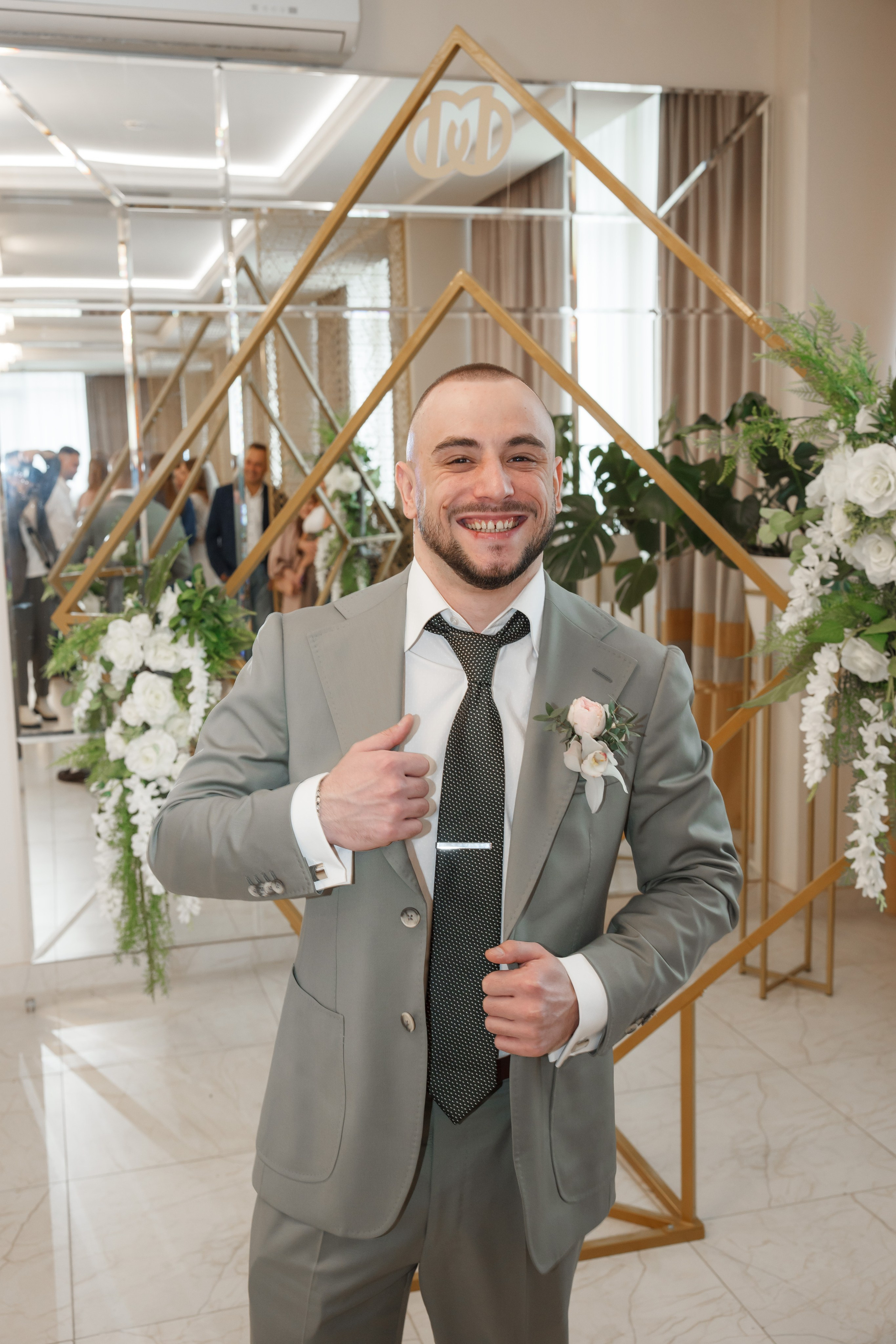 Варя и Денис, 4 ЗАГС + банкет. Свадебный и репортажный фотограф (Москва, Королев и другие)