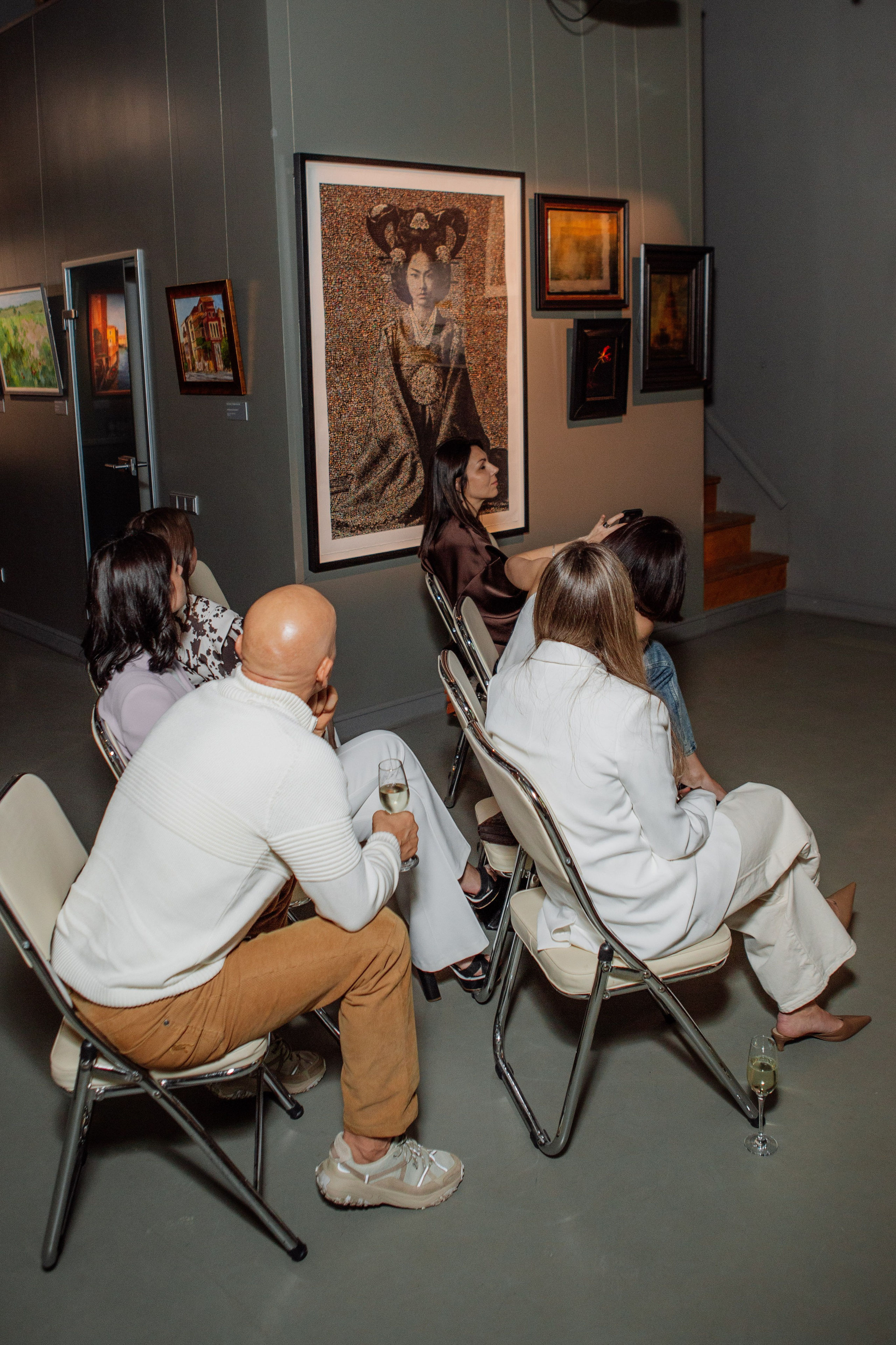 ВЫСТАВКА SNEG GALLERY. Репортажный фотограф Москва (детские праздники, квизы, концерты, дни рождения, свадьбы)