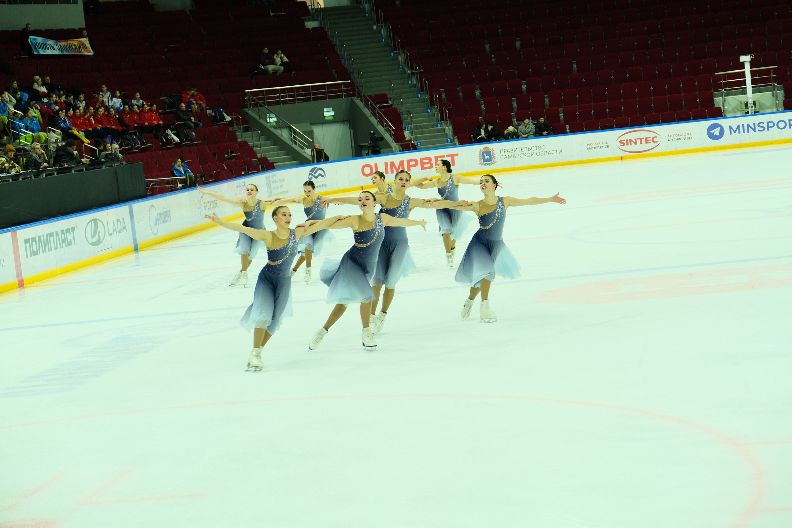 «Самарочка» этап кубка России по синхронному фигурному катанию. Александр Носов. Портретный и репортажный фотограф в Самаре