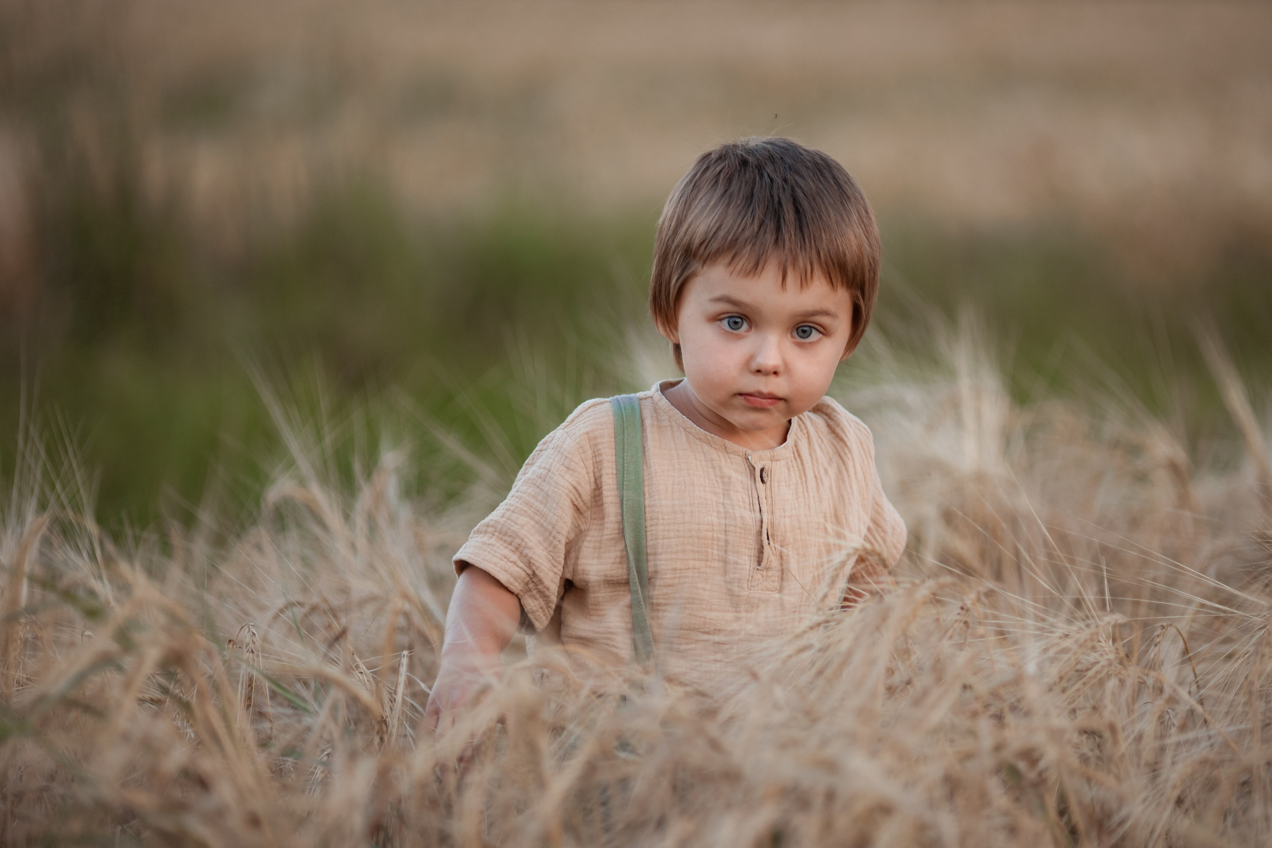 Детская фотосессия в полях | Надежда Воробьёва. Семейный и женский фотограф в Москве Надежда Воробьева