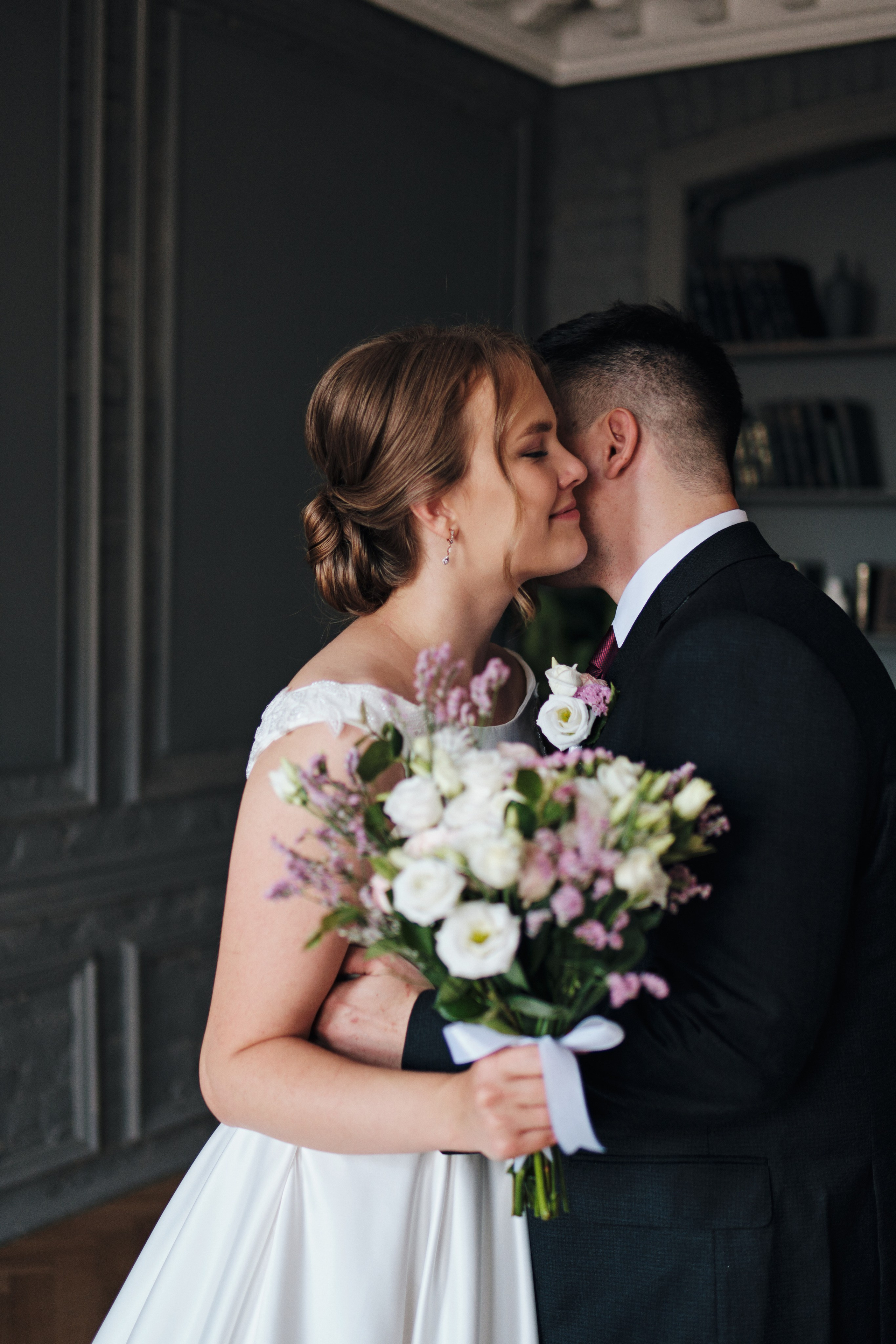 Студийная свадебная фотосессия в СПб