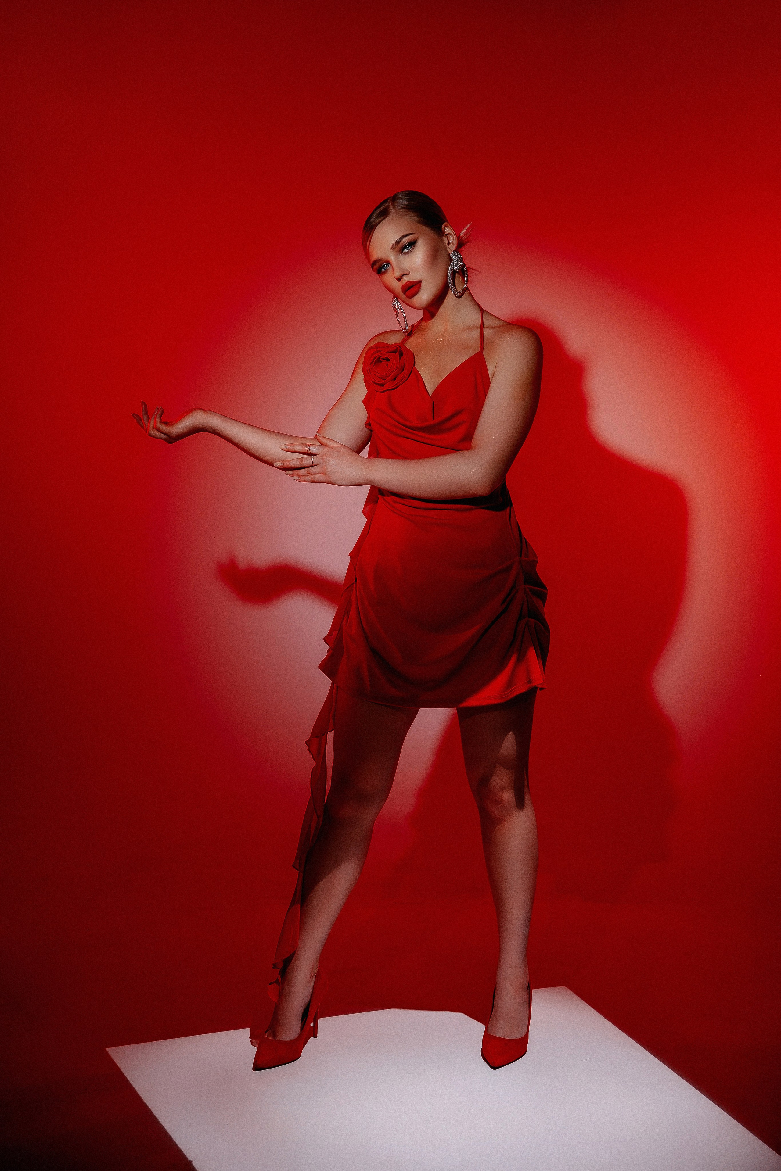 Фотосессия на циклораме. Свадебный фотограф в новокузнецке