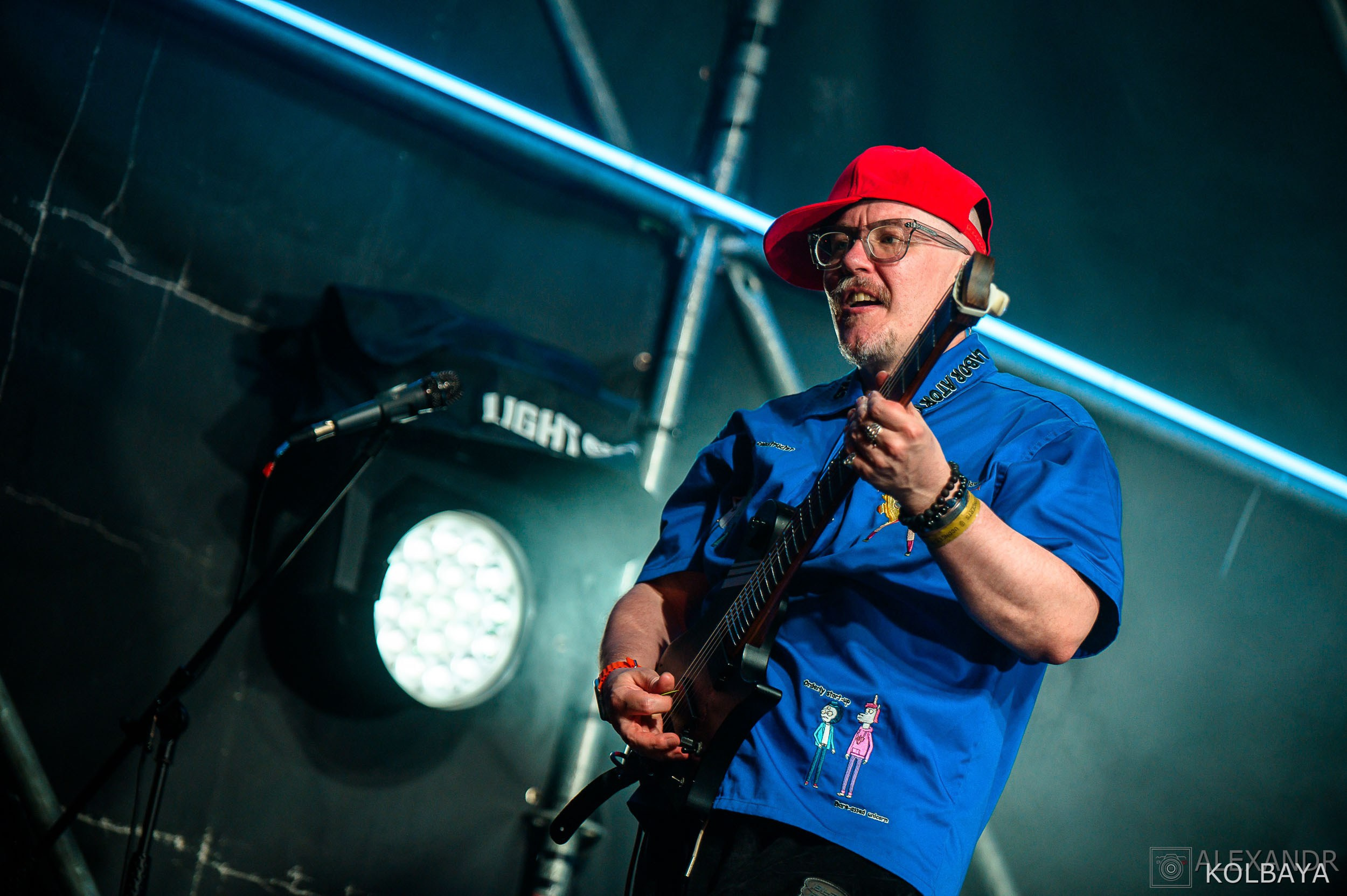 Фоторепортаж с концерта группы СЛОТ на Red Summer 2025. Концертный и театральный репортажный фотограф в Москве Александр Колбая