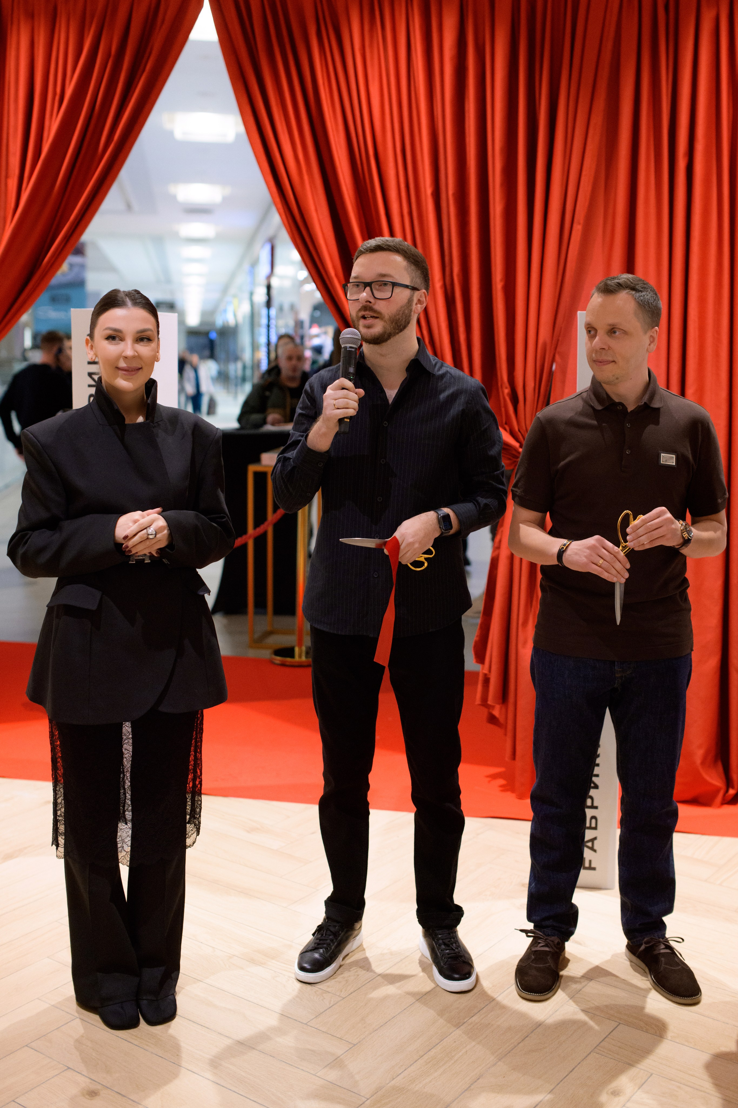 FАБРИКА grand opening. Свадебный фотограф в Минске