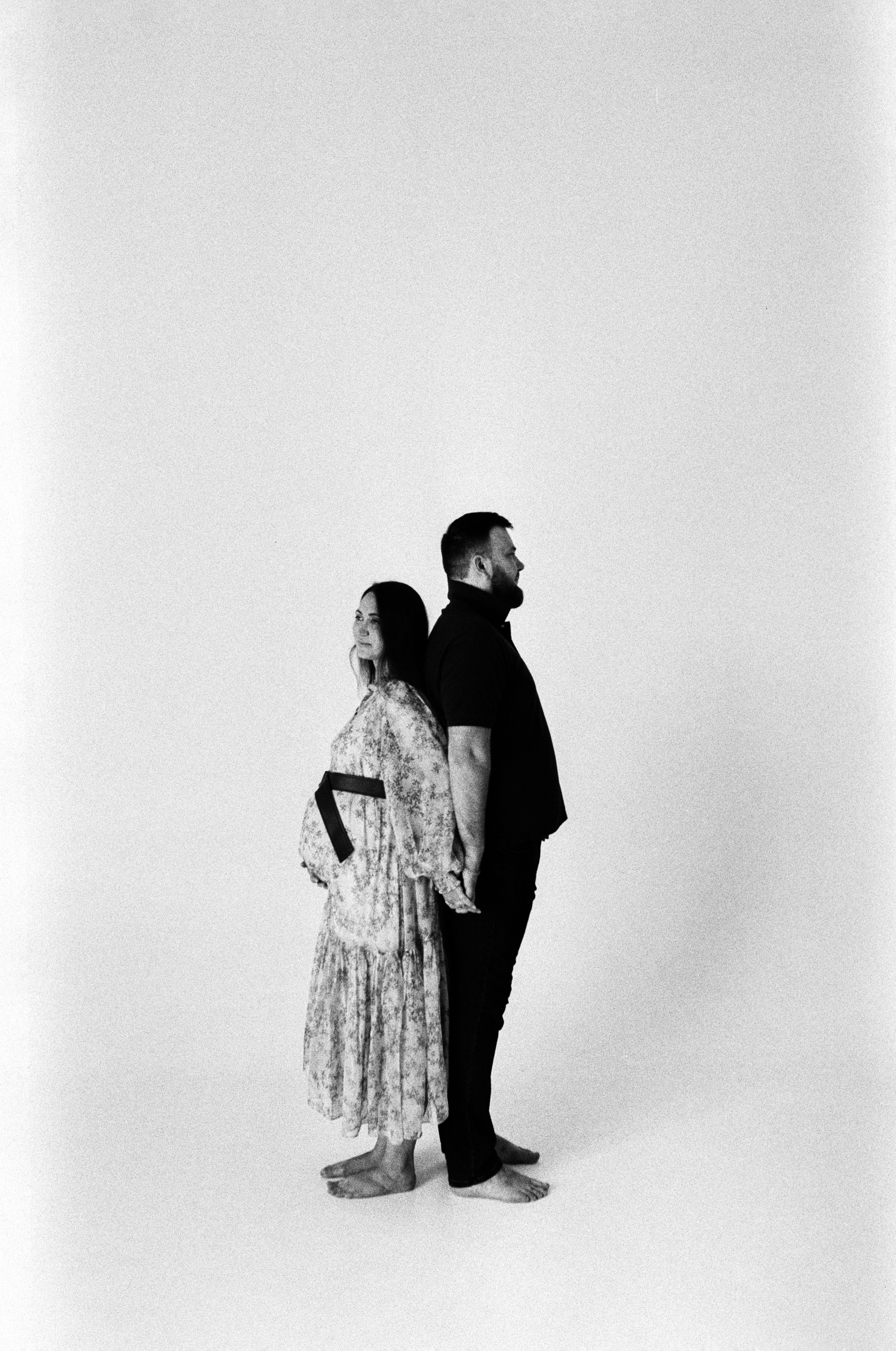 Елена и Герман. Съёмка беременности в студии. Настя Оленченко, портретный/семейный фотограф на цифру и плёнку Москва