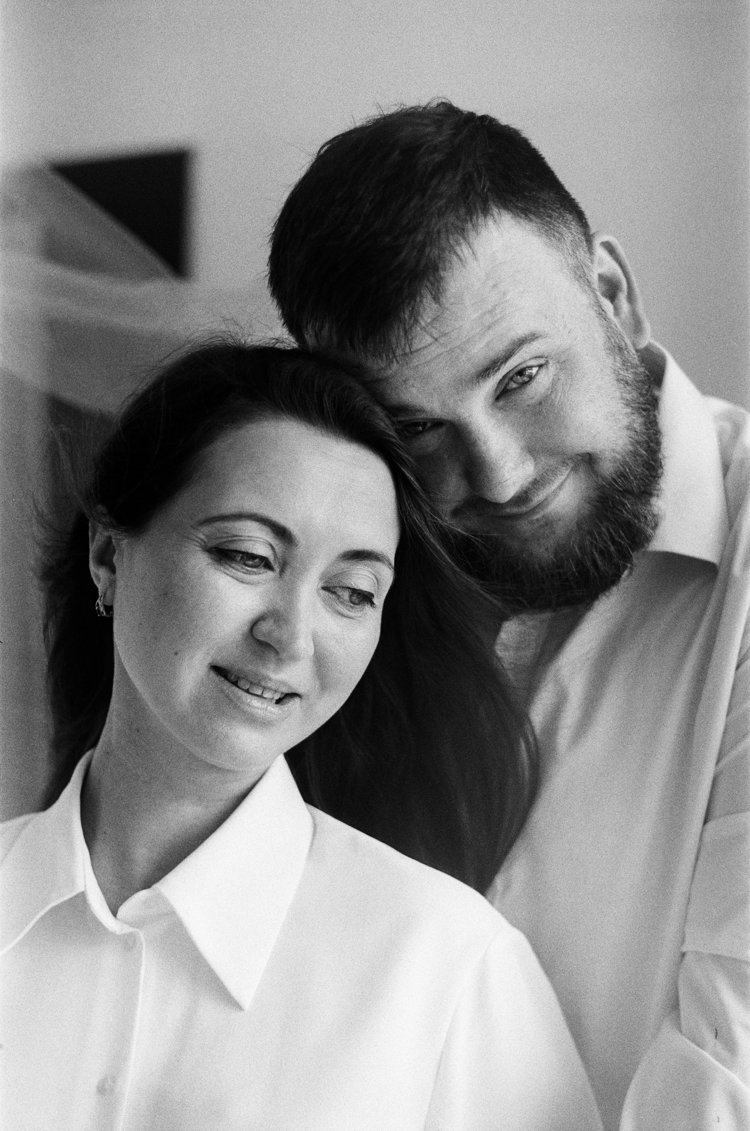 Елена и Герман. Съёмка беременности в студии. Настя Оленченко, портретный/семейный фотограф на цифру и плёнку Москва