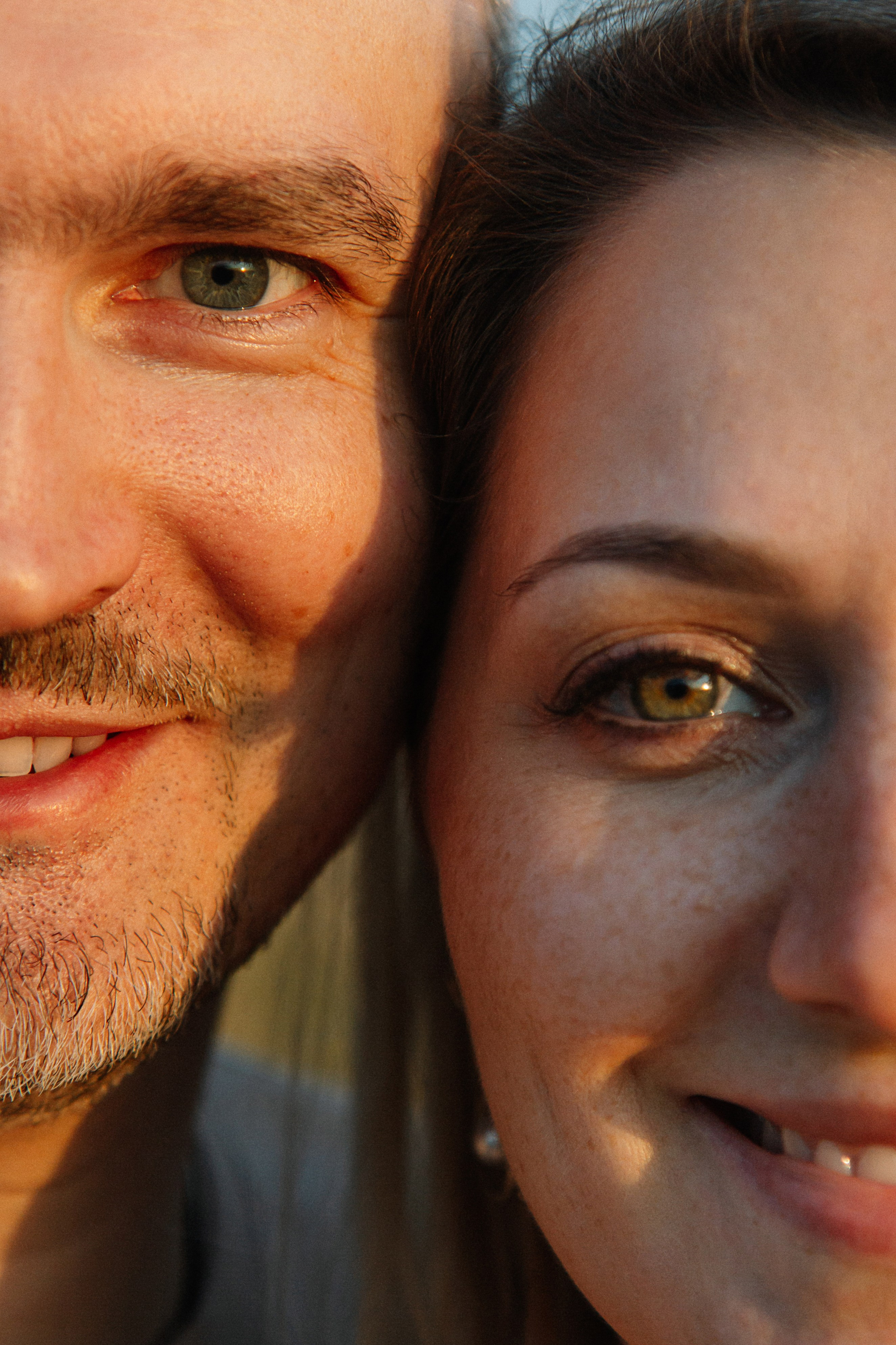 Семейная фотосессия на закате в полях. Семейный фотограф в Томске Максимова Екатерина