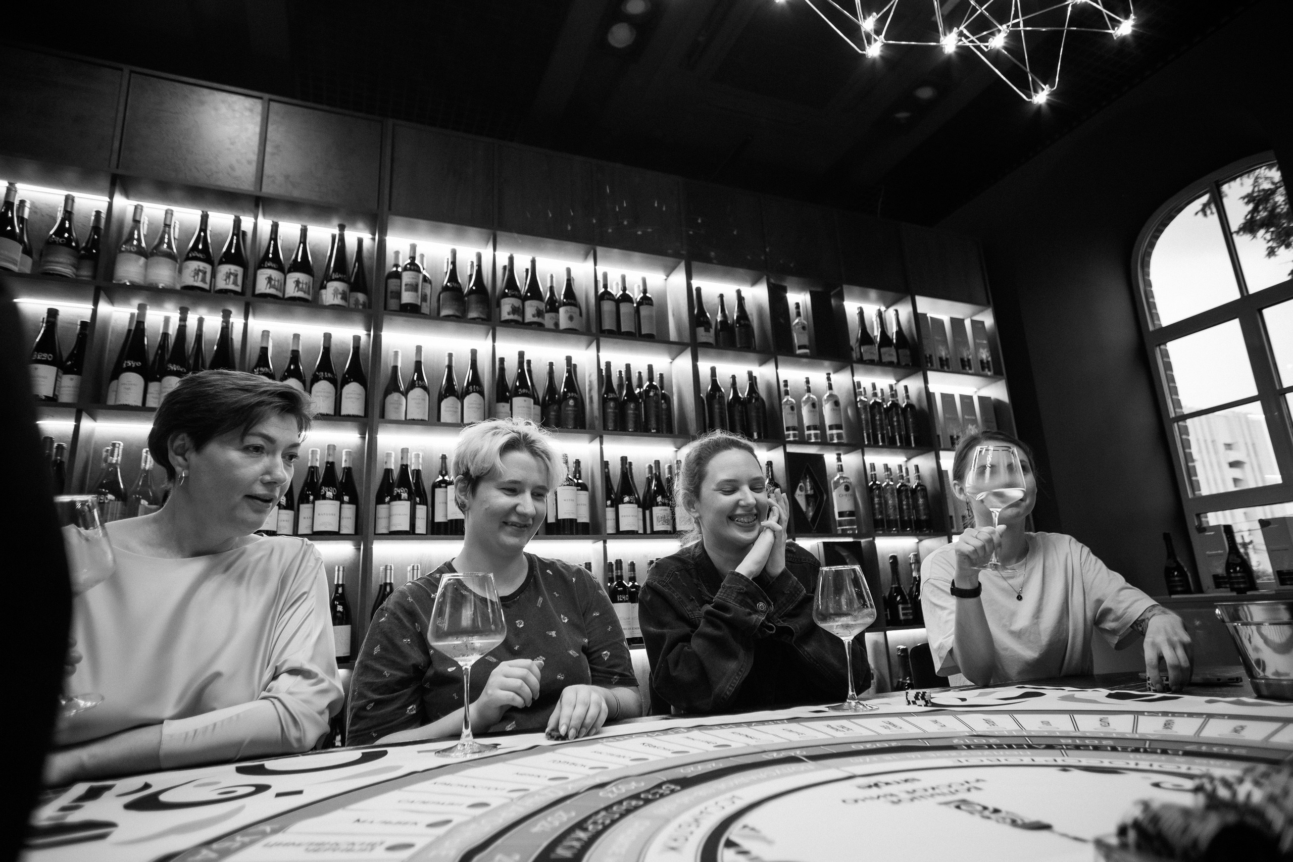 BY SIMPLE ВИНОТЕКА — ОТКРЫТИЕ. СВОИ. ФОТООТЧЕТЫ-СОБЫТИЯ-МЕСТА