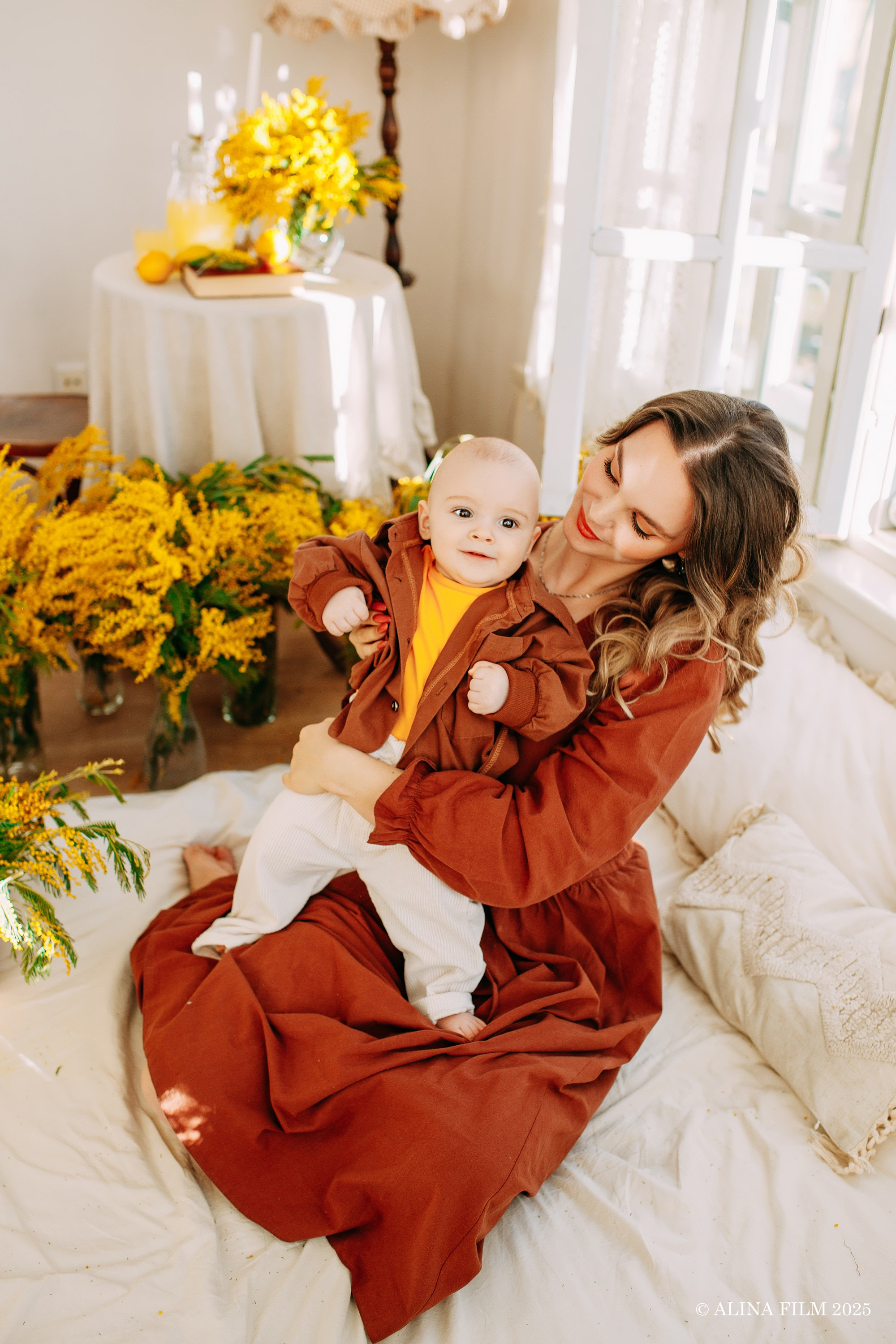 Фотосессия с мимозой. Фотограф в Санкт-Петербурге Alina Film