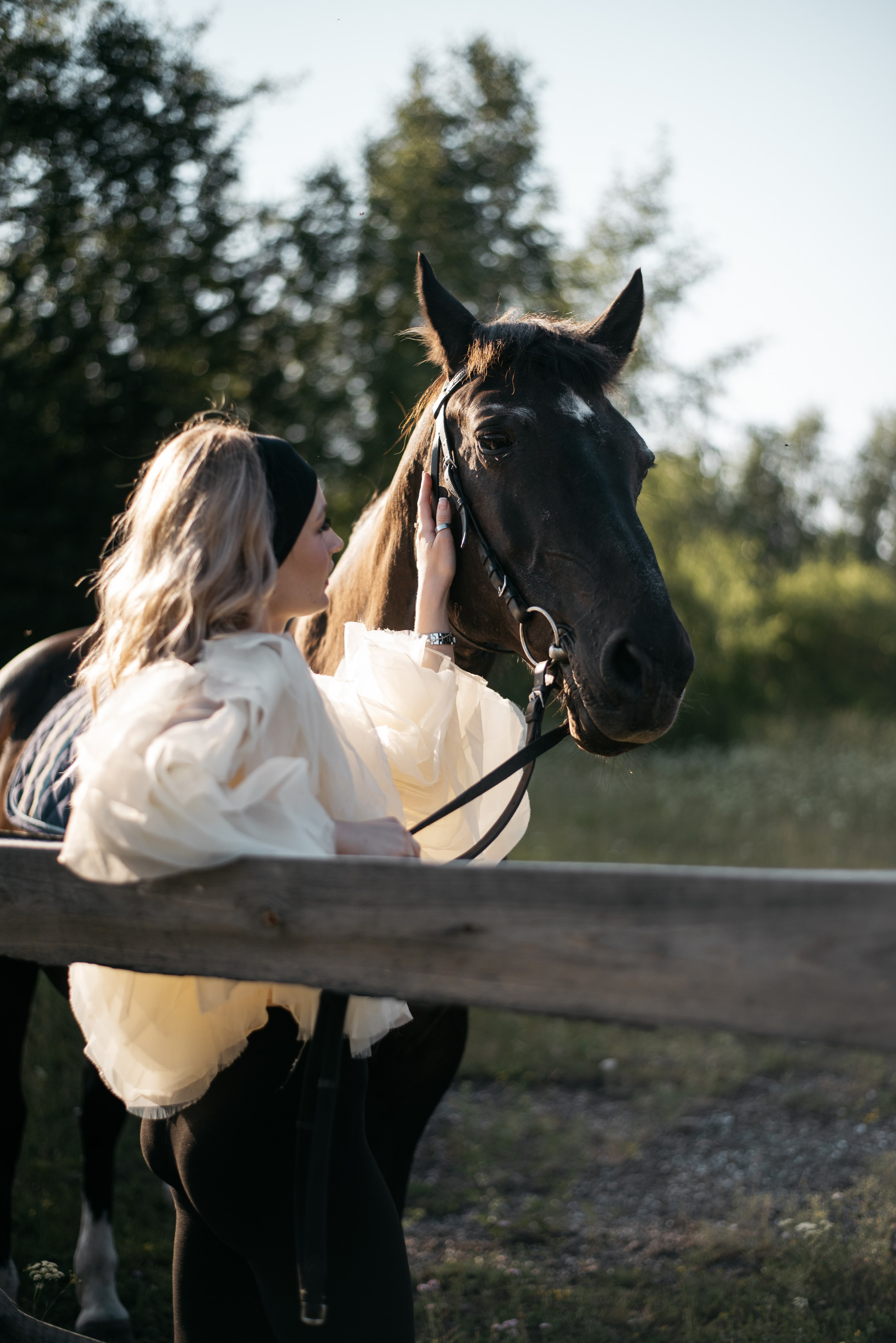Мария и Мистика. Фотограф Галина Рагозина