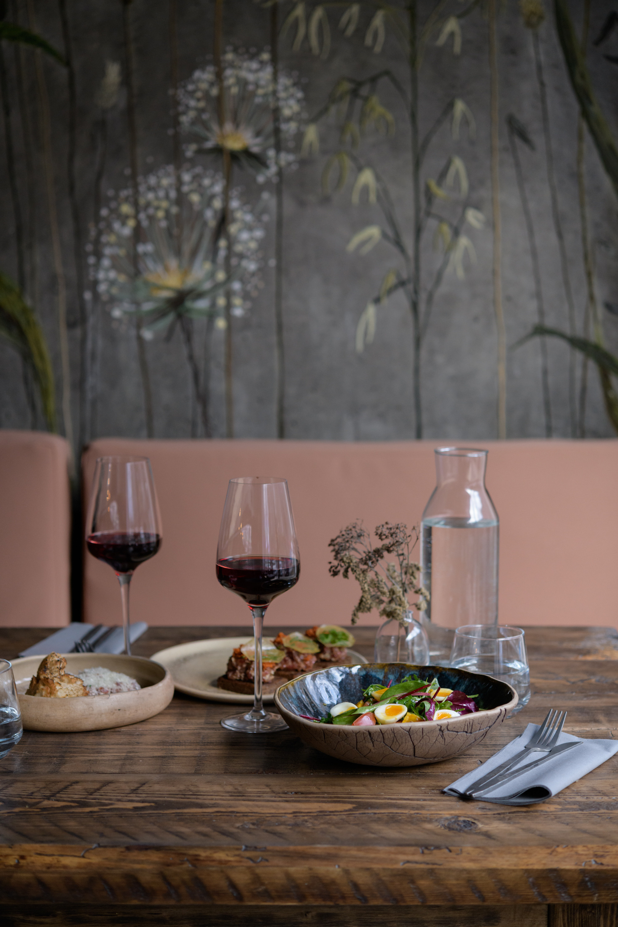 Интерьерная фотография. Фотограф — Рустам Бикулов. Коммерческая фотография, фуд-фотография