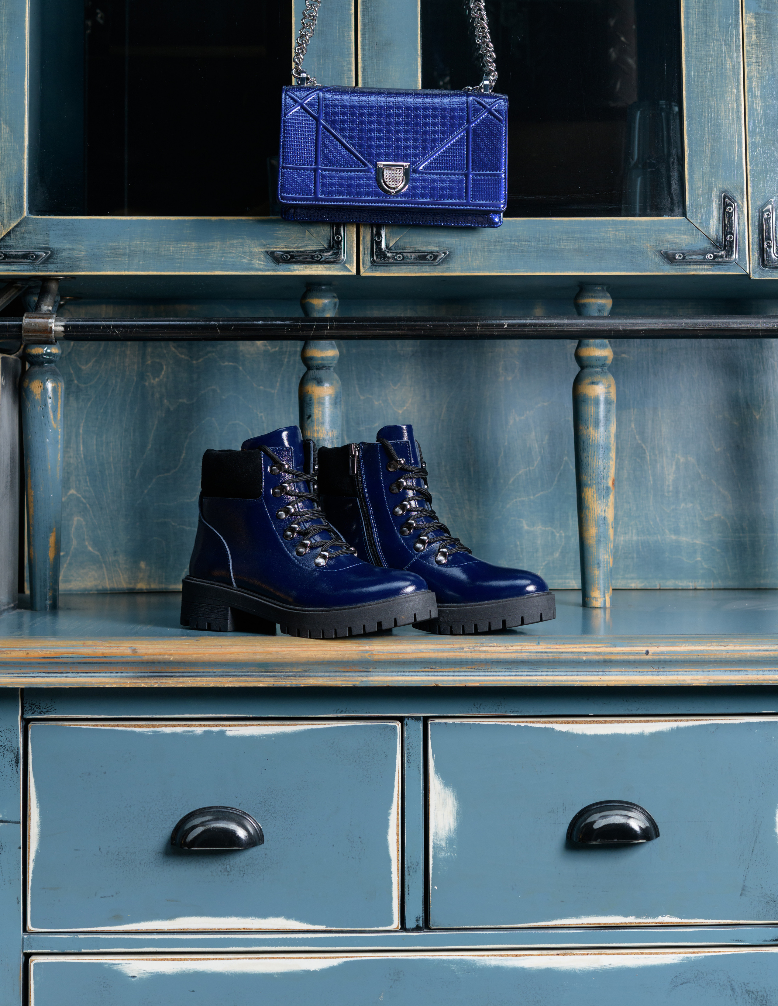 Съёмка обуви для контента. Фотограф — Рустам Бикулов. Коммерческая фотография, фуд-фотография