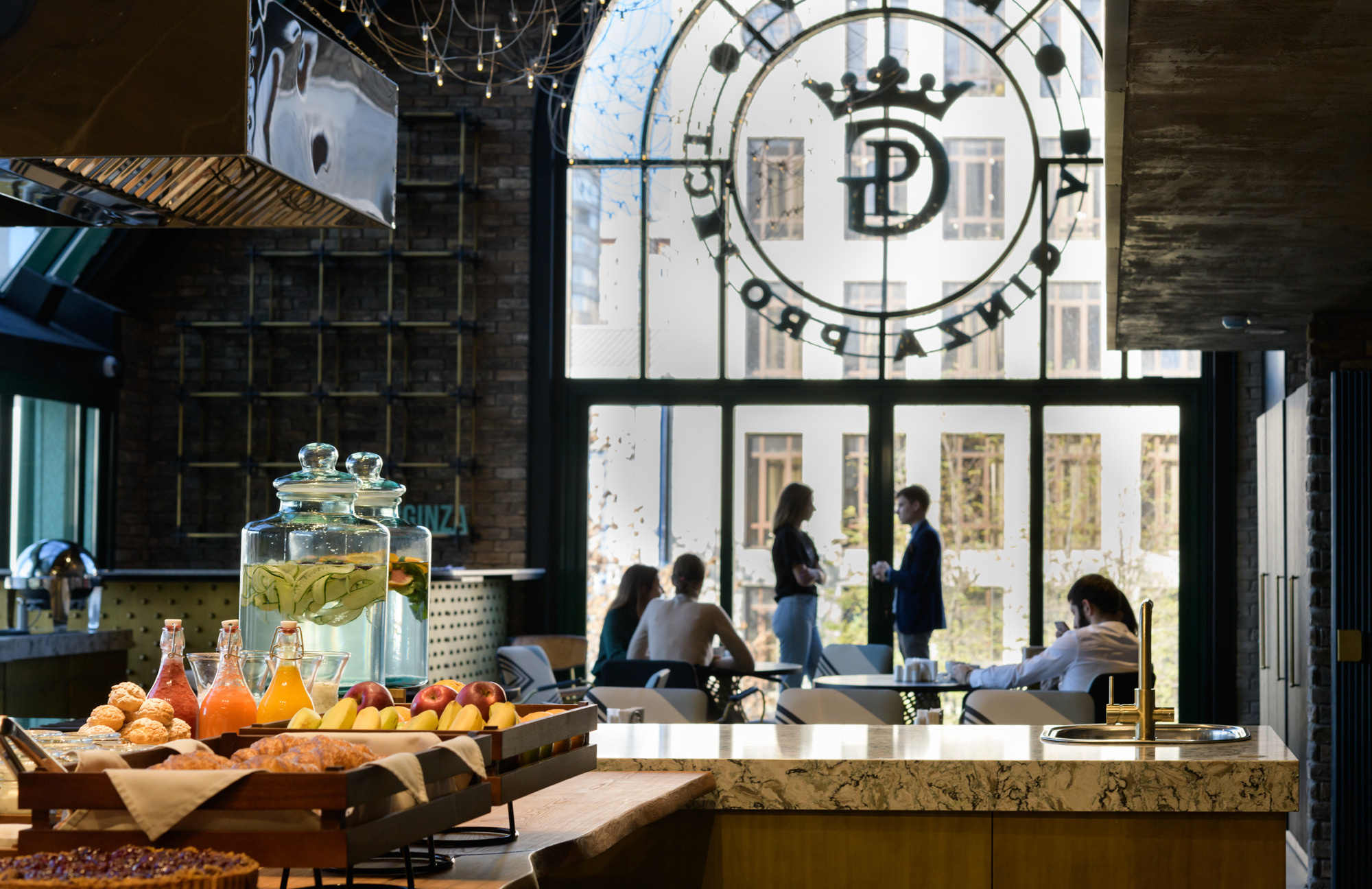 Интерьерная фотография. Фотограф — Рустам Бикулов. Коммерческая фотография, фуд-фотография