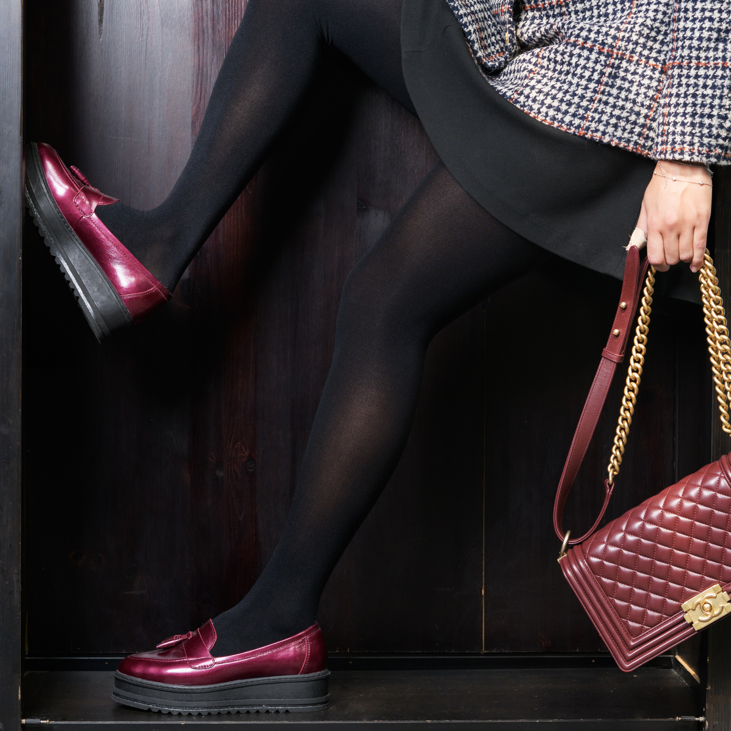 Съёмка обуви для контента. Фотограф — Рустам Бикулов. Коммерческая фотография, фуд-фотография