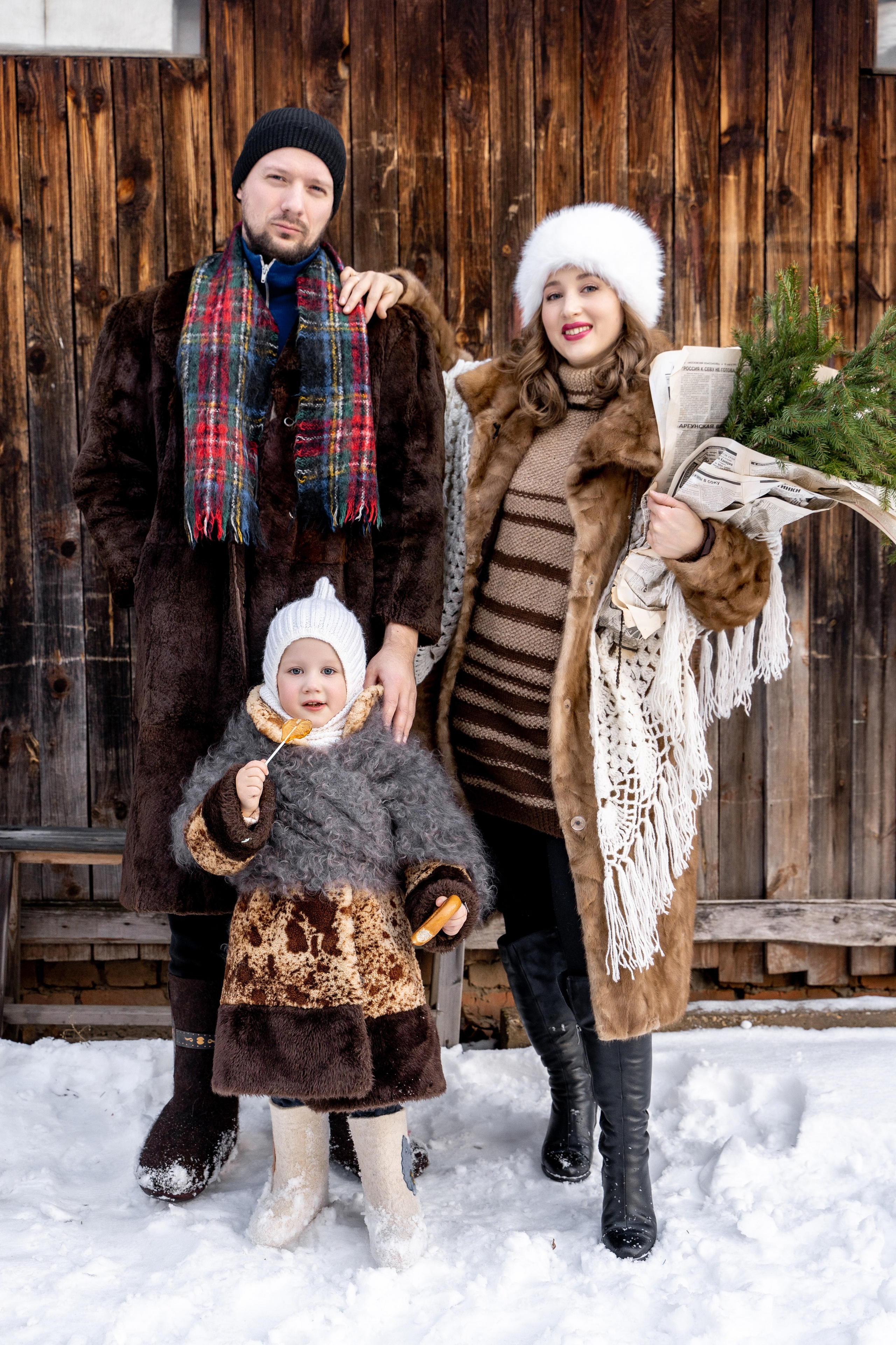 Домашняя семейная фотосессия в Москве, Домодедово, Видное, Бутово, Щербинка. Семейный фотограф Москва и Московская область. Семейная фотосессия на природе. Фотосессия детского праздника. Фотосессия юбилея. Фотосессия в день рождения. Фотограф на годик ребенку. Детский фотограф. Фоторепортаж семейного праздника. Детский фотограф Москва.