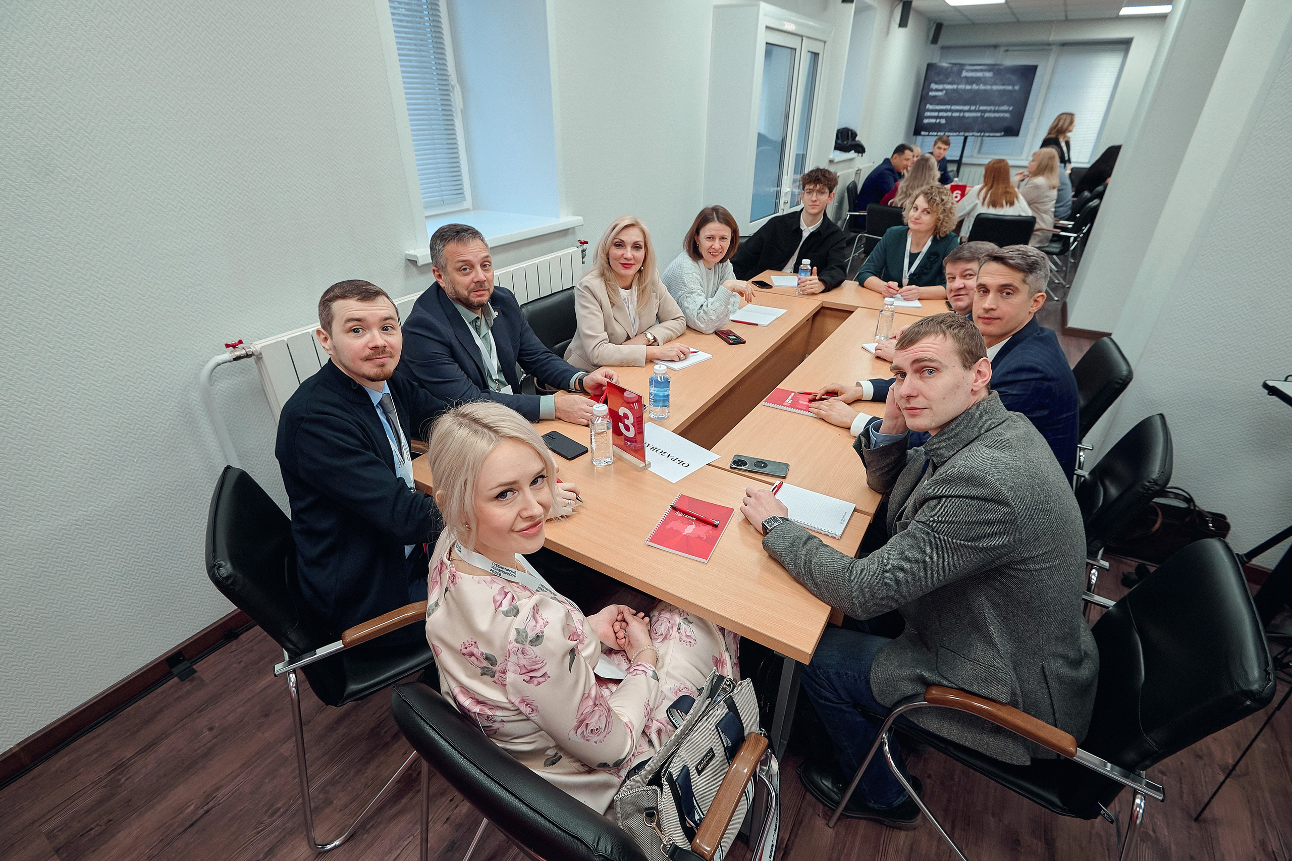 Встреча губернатора Красноярского края Котюкова Михаила Михайловича. Фотограф Яковлев Роман — Красноярск