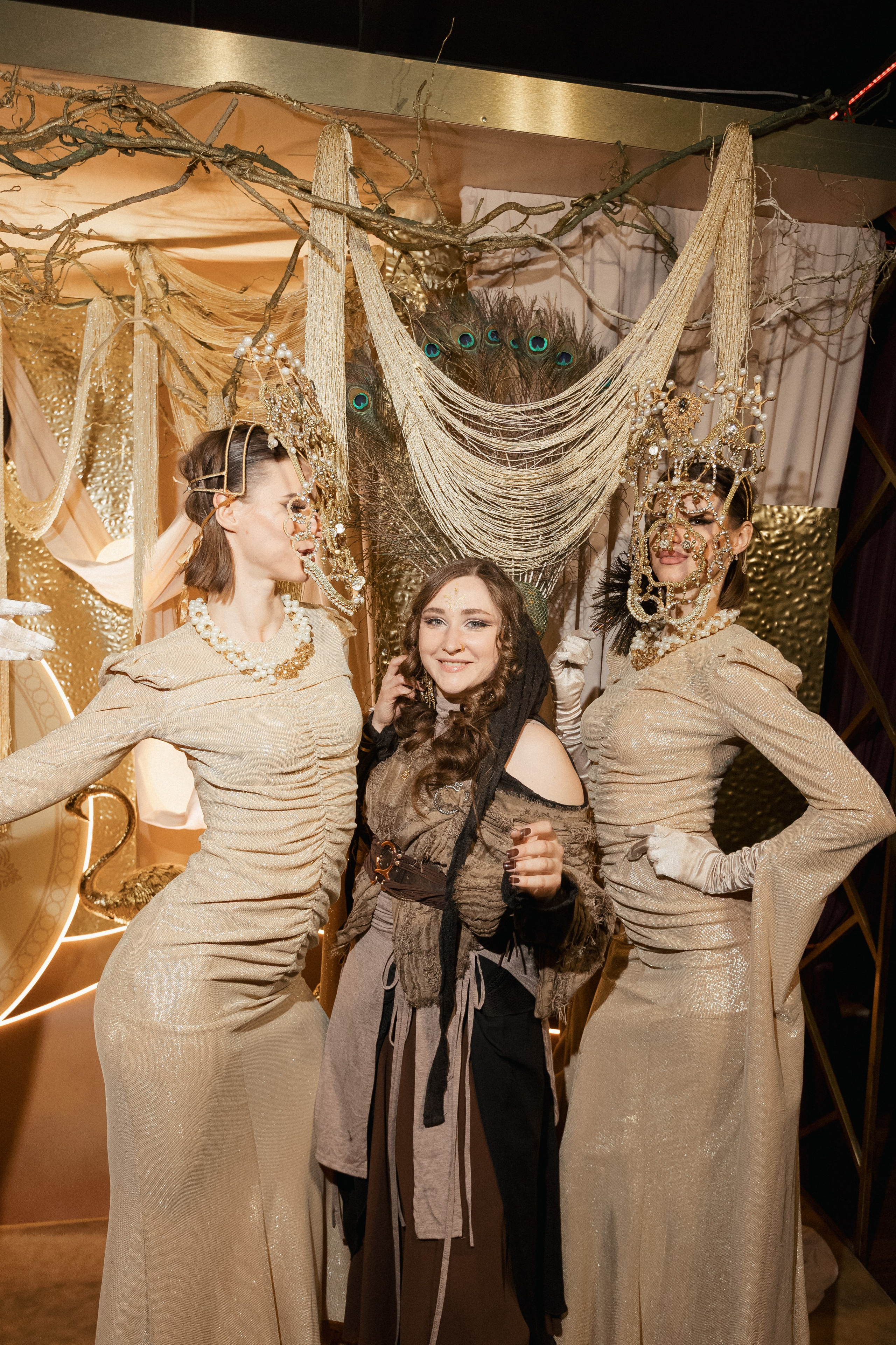 ILLEGAL FRIENDS — MIRAGE [PART I]. СВОИ. ФОТООТЧЕТЫ-СОБЫТИЯ-МЕСТА