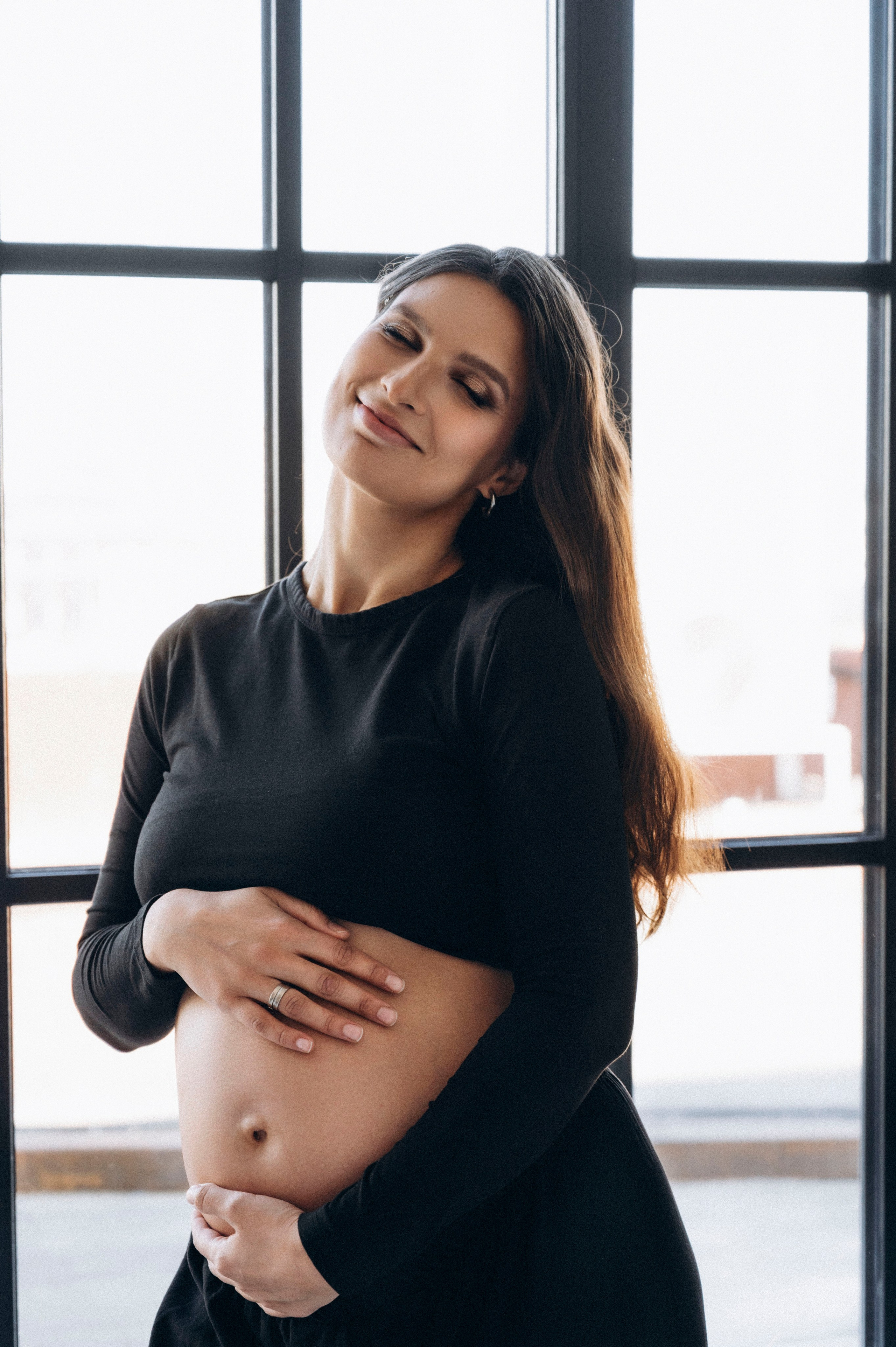 Кристина. Профессиональный фотограф беременности в СПБ. Стильные фотосессии беременности в стиле минимализм и классическая фотография