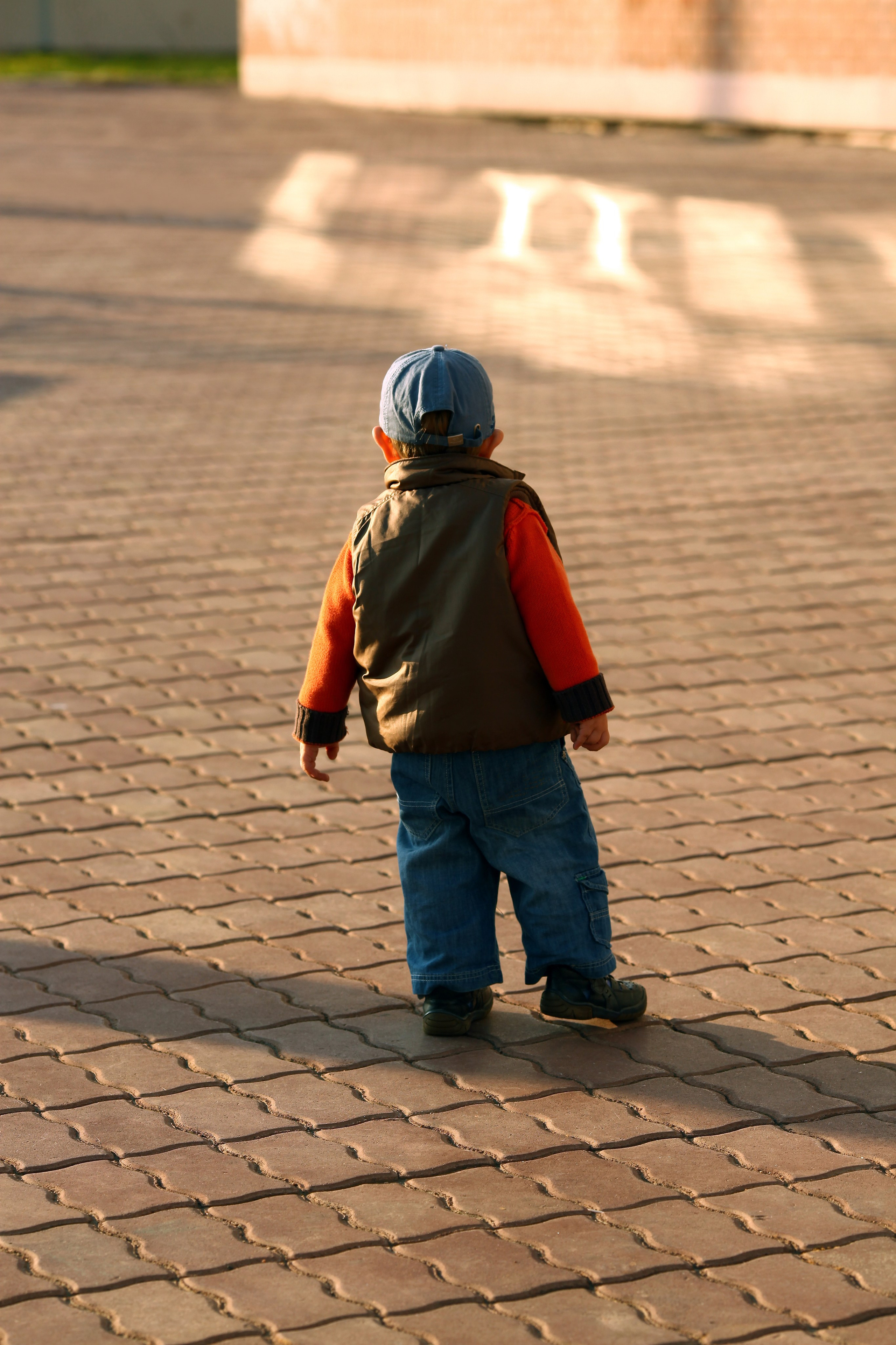 Детская фотография в помещении и на улице. Сайт фотографа Виталия Дени