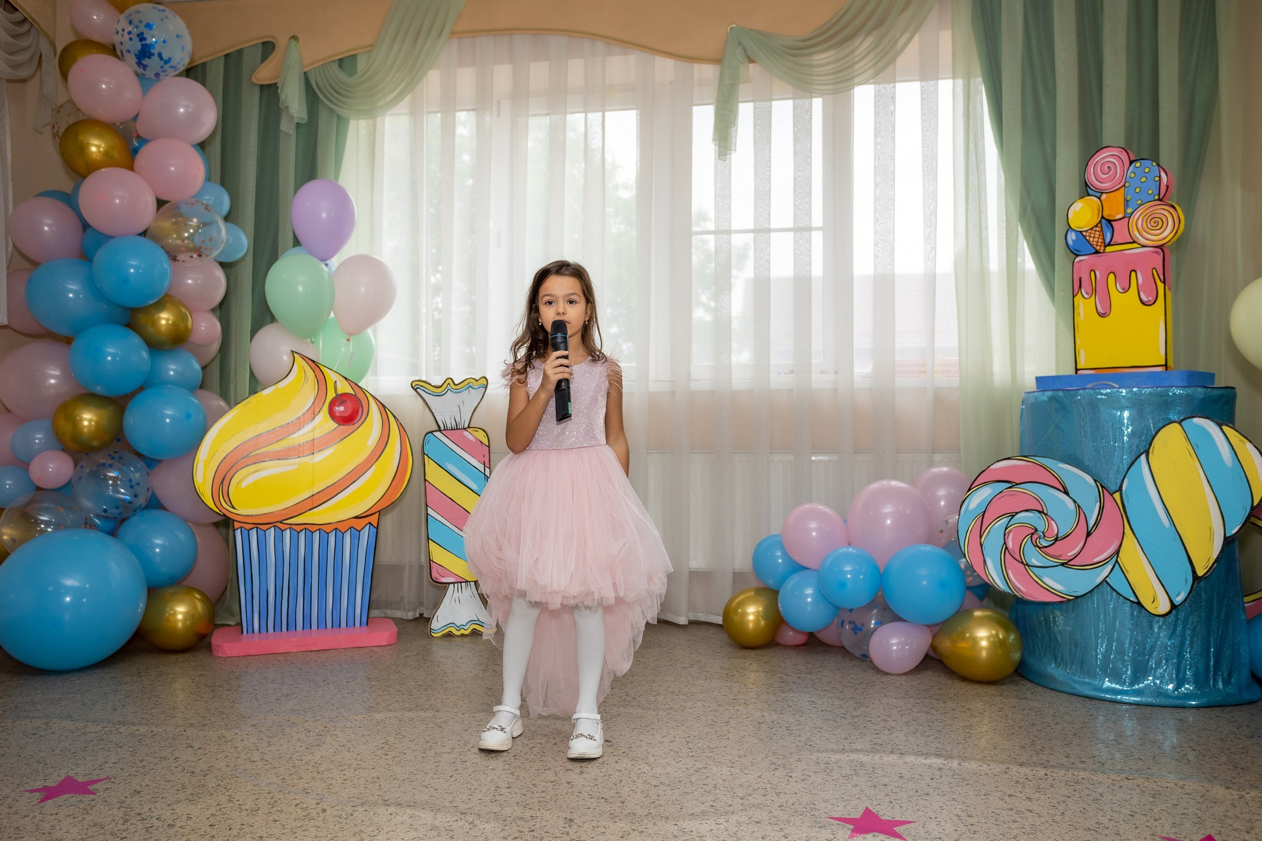 Выпускной Детский сад, 2 часа, 8000. Выпускные альбомы Майкоп, Краснодар Елена Золотарева