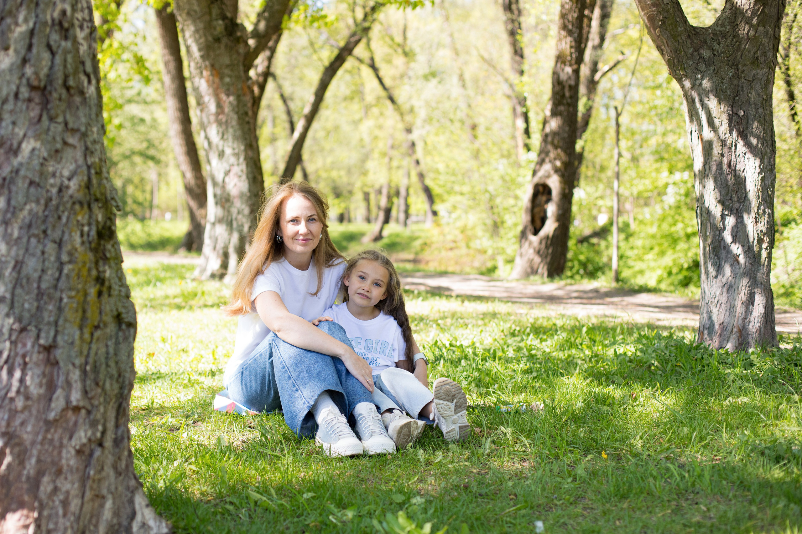 Фотосессия мамы и дочки в Парке Победы. Детский и контент фотограф Надя Волкова Санкт-Петербург