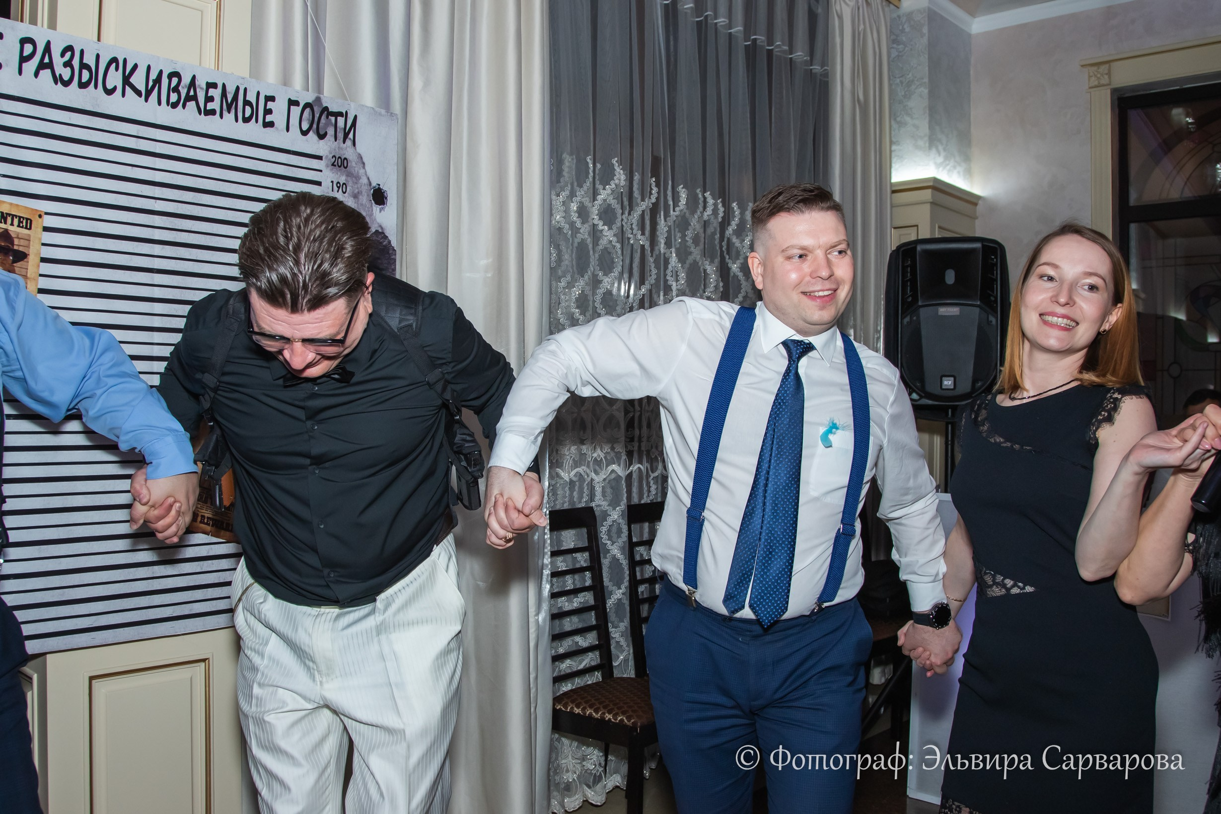 Гангстерская вечеринка в стиле 1920-х. Репортажный Фотограф