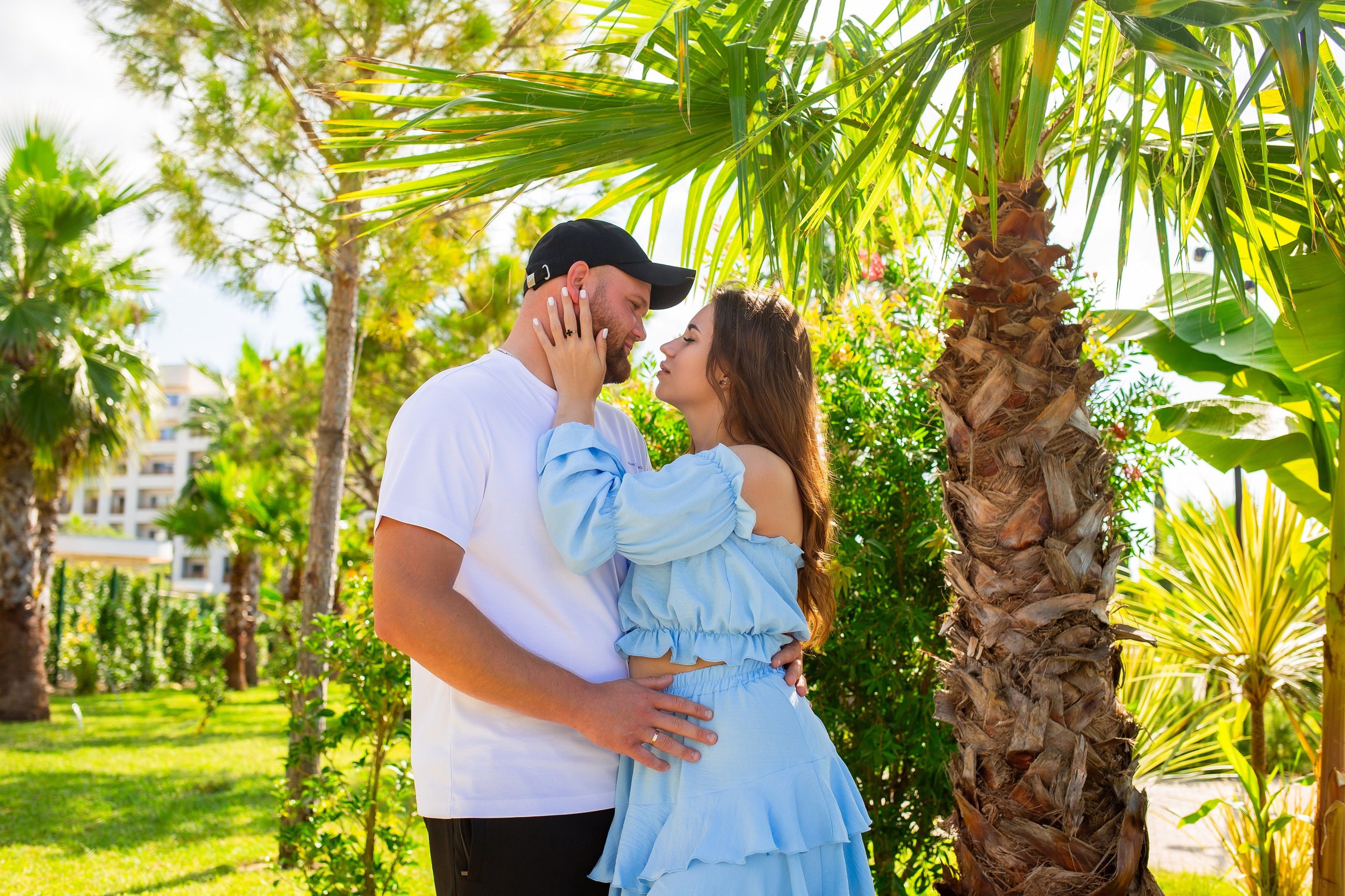 Лав стори фотосессия Музыкальный сад. Фотограф Сочи Адлер. Солькаева Анастасия