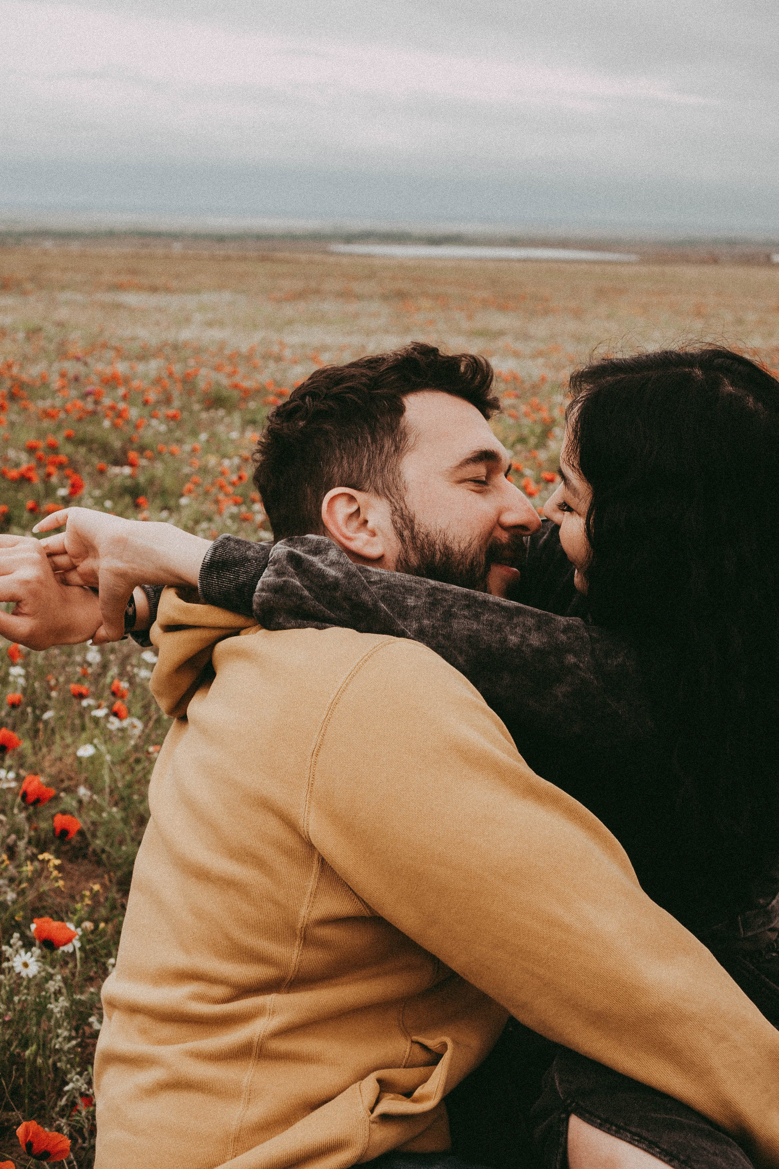 Любовь в маковом поле. Профессиональный фотограф, Санкт-Петербург — Виктория Богомолова