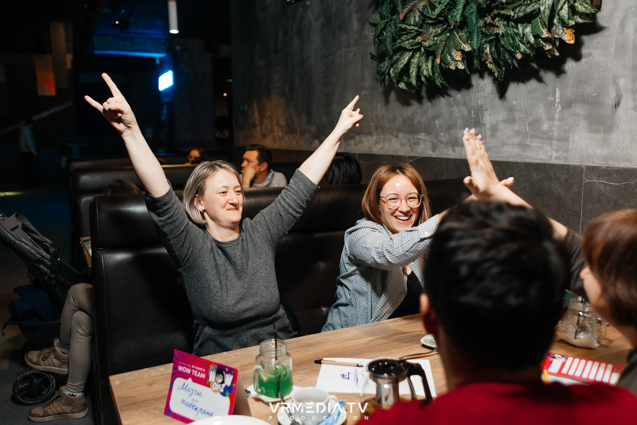 WoW QuiZ в баре «Друзья»