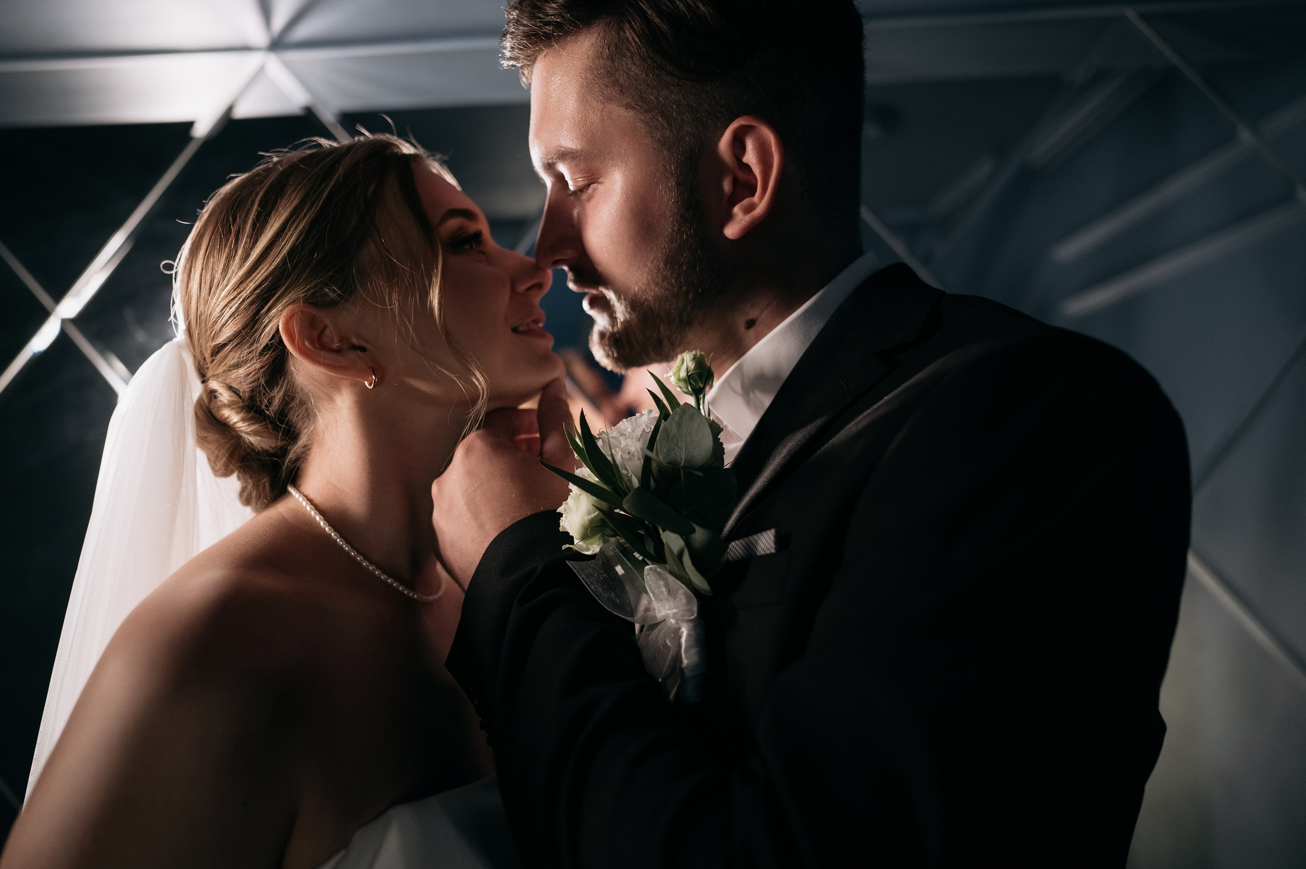 Даниил и Валерия. Черная утка. Полный день. Фотограф Екатерина Бочарникова