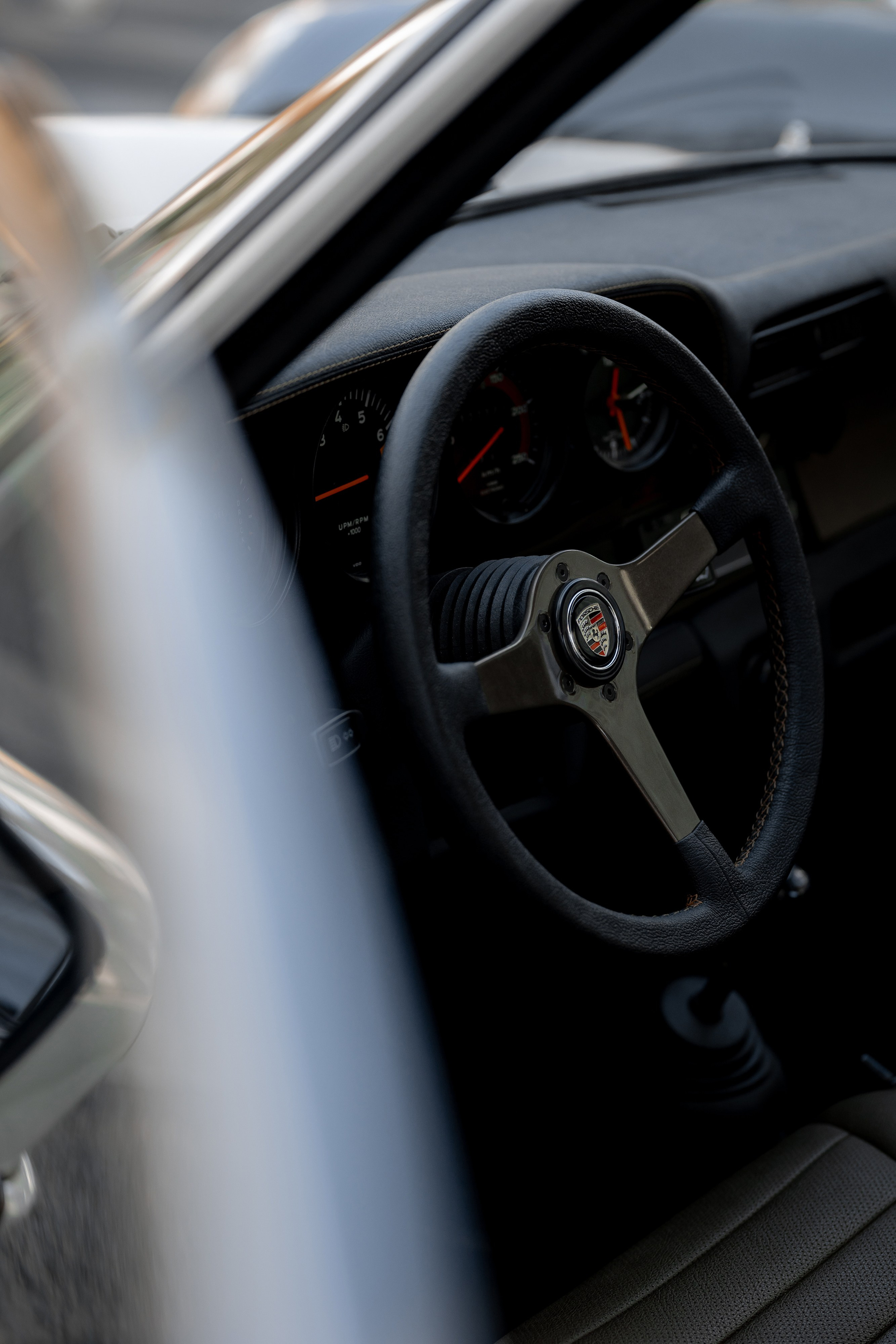 Porsche Завтрак в Cou-cou Bistro. Главная