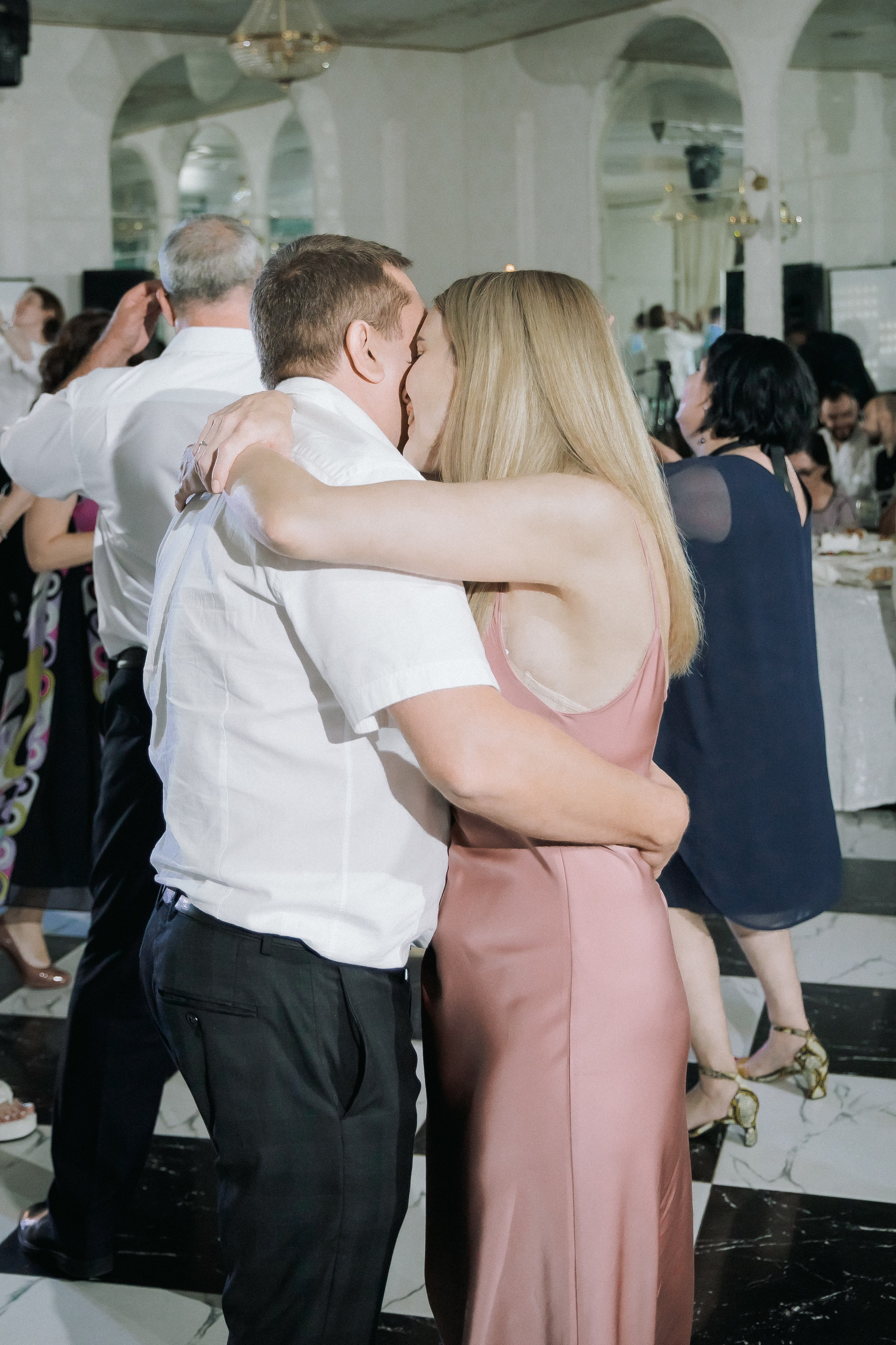 Свадебный день Лины и Роберта. Свадебная фотография. Арина Рубах