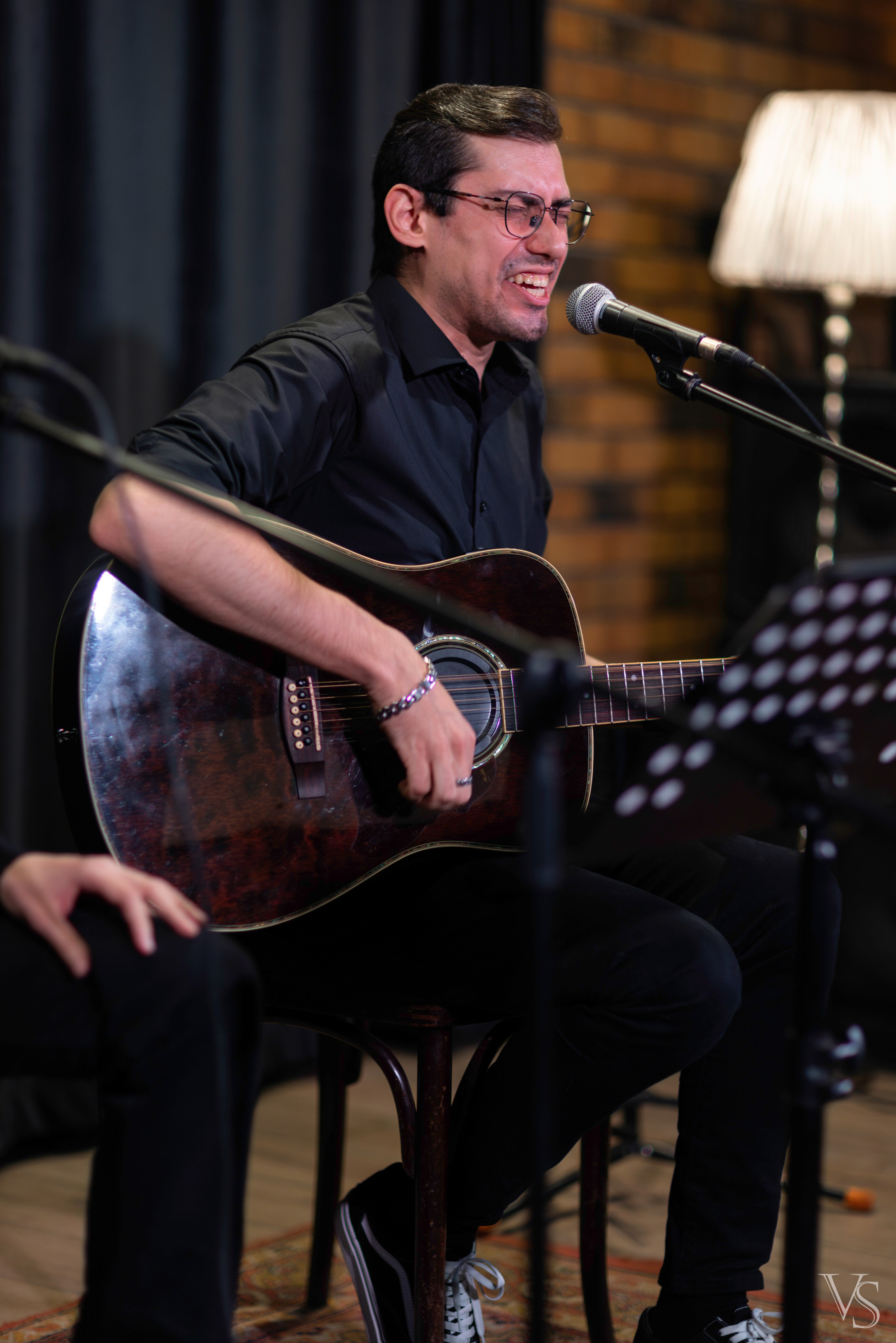 Квартирник Руслана Багирова. Фотограф Виктор Степанов