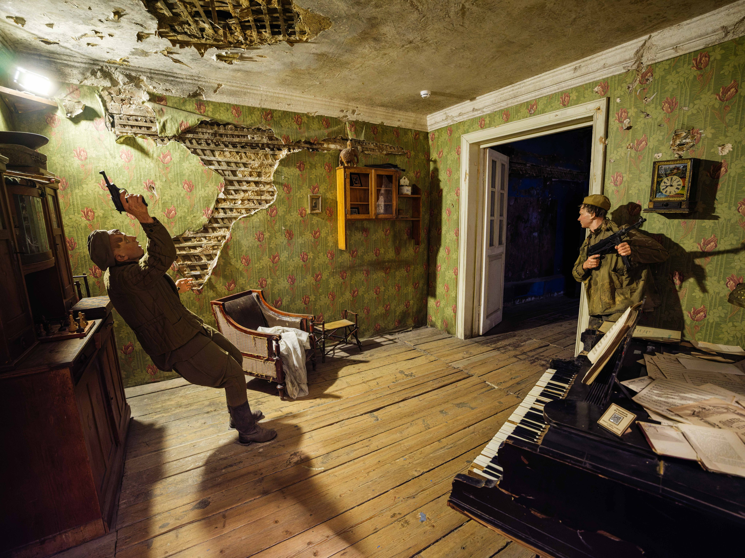 Пропавшие в кинохронике. Фотограф Балаев Михаил