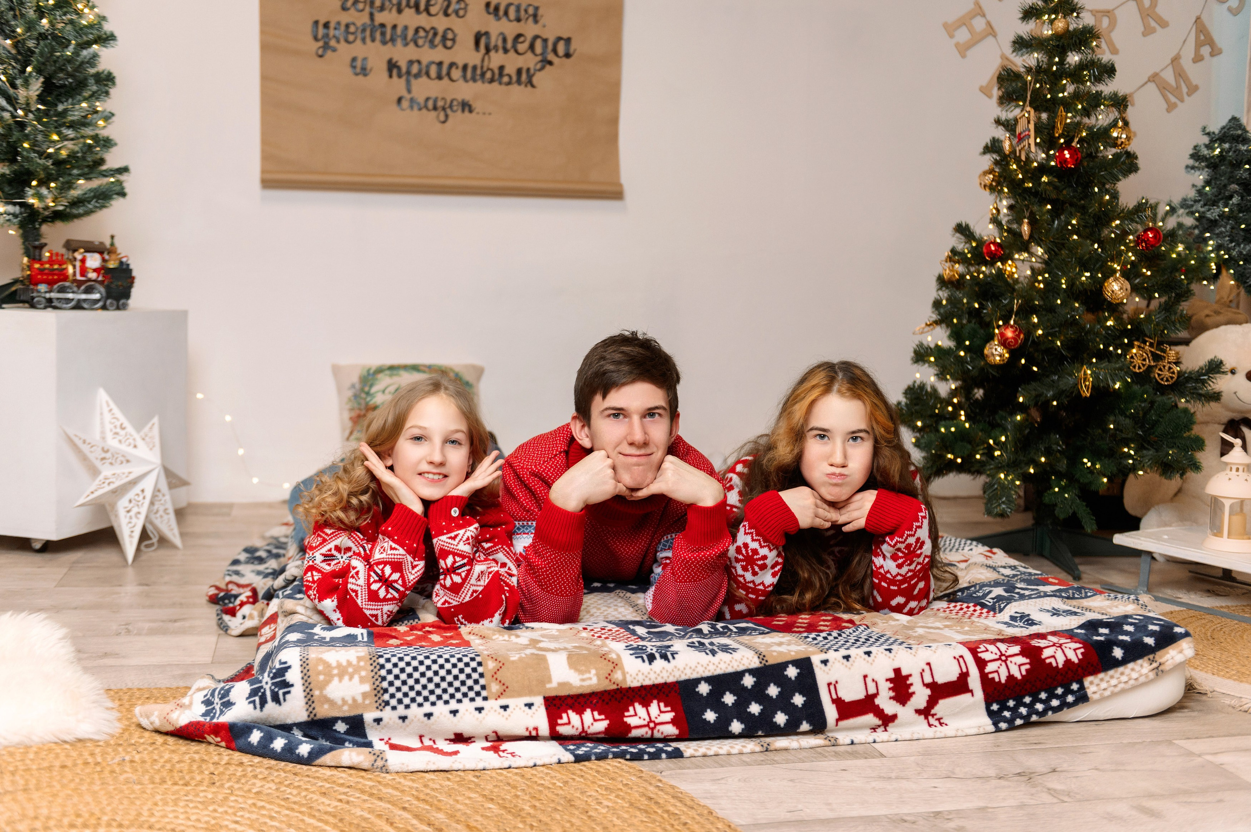 Семья Александриных и Аржанниковых 2025. Семейный, свадебный, школьный фотограф в Железногорске Целуев Андрей