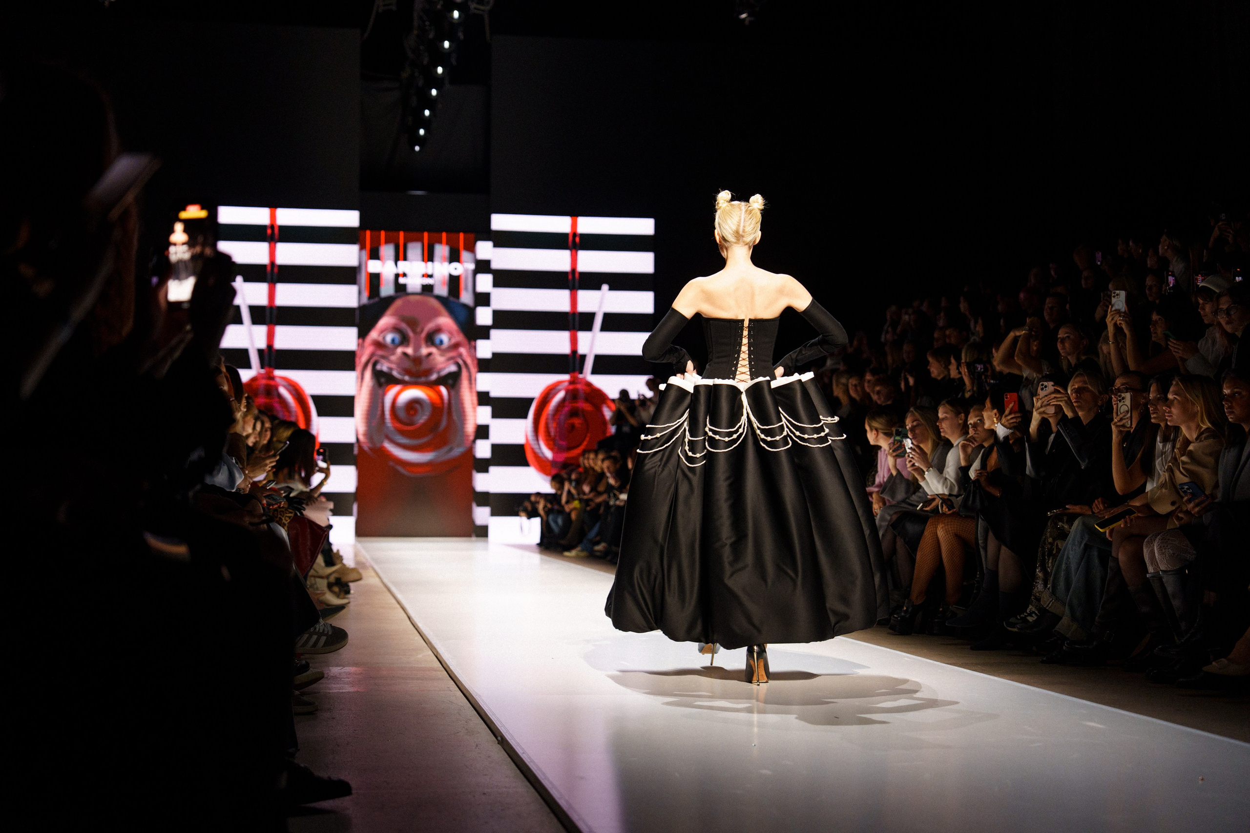 Moscow Fashion Week 2024 осень. Фотограф Николай Прокофьев модельные тесты в Москве