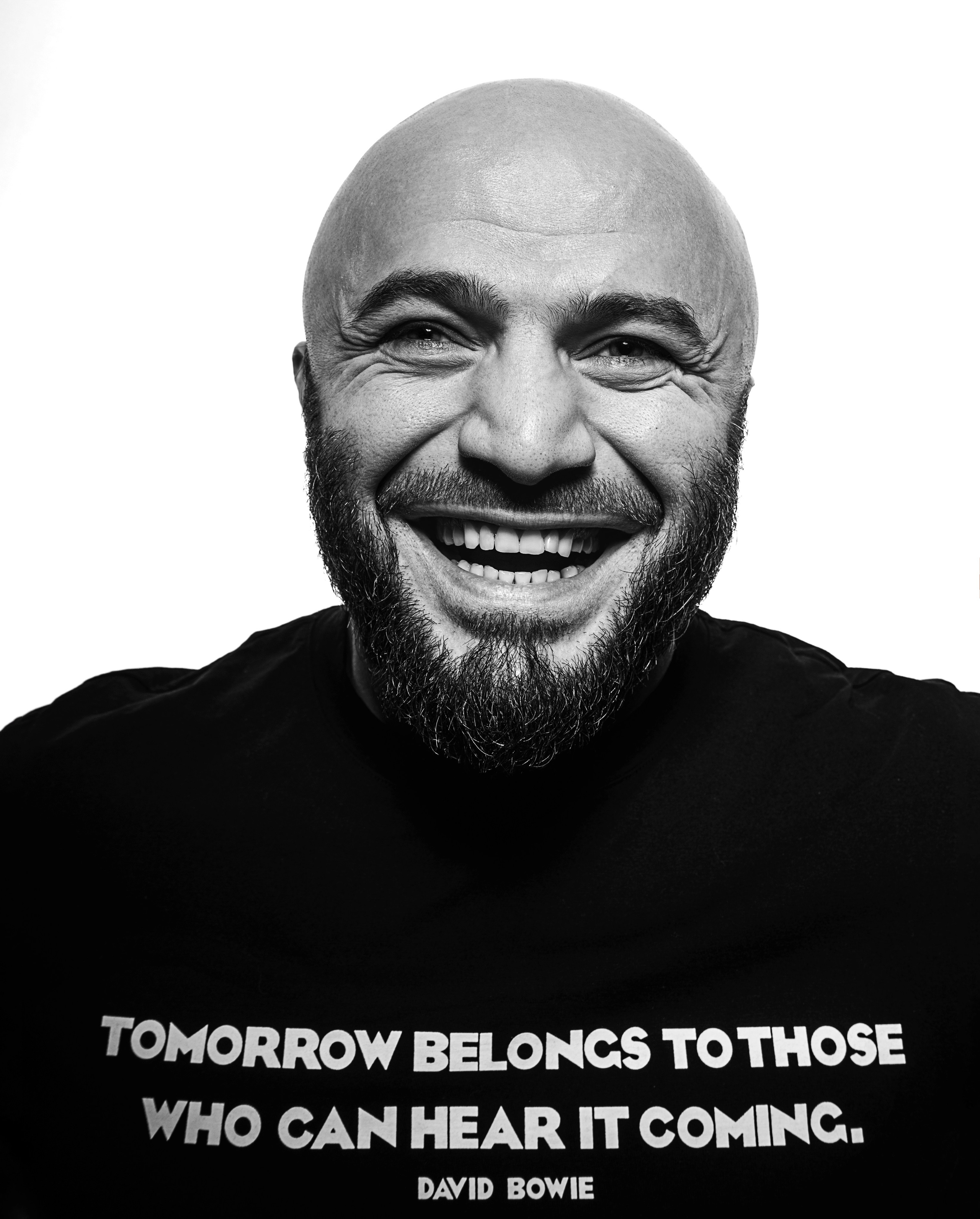 Photographer for bloggers and media personalities for advertising and Reels. Portrait photographer Moscow, UAE, Oleg Koshmarov