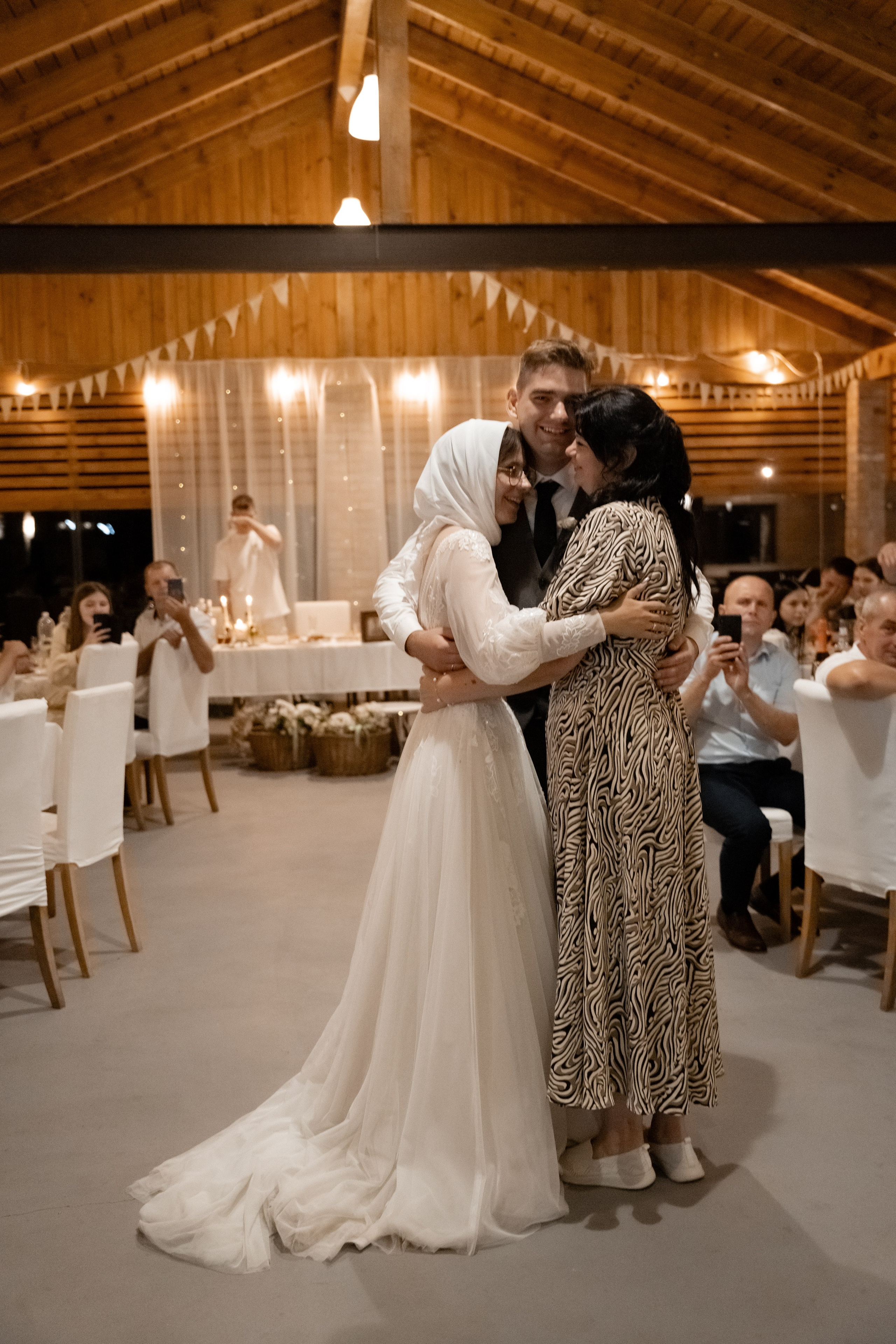 Свадебная вечеринка. Свадебный и семейный фотограф | Слоним, Гродно| Варя Режа́бек