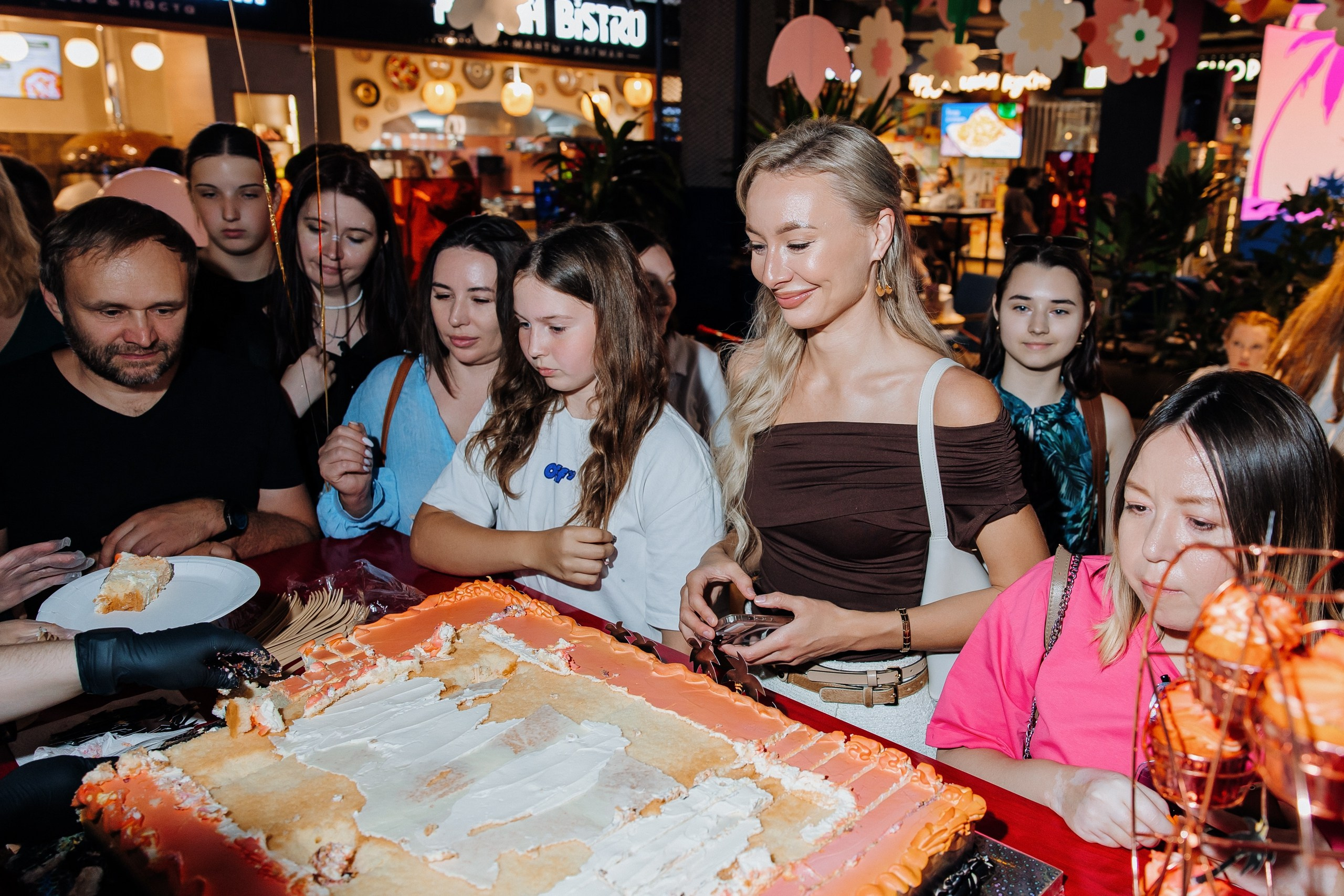 Белый Рынок | 8 лет. Главная