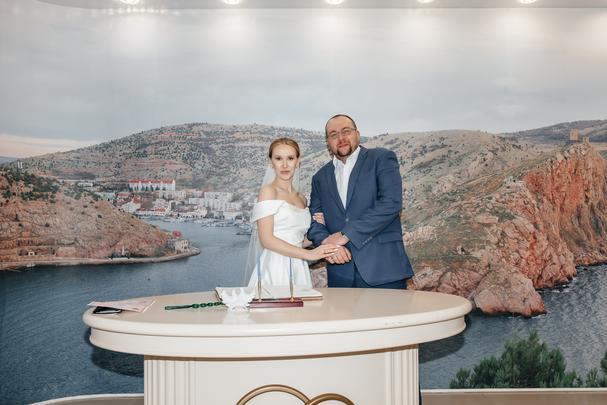 Анонс свадьбы Алены и Алексея. Весенняя Балаклава и Ливадийский дворец. Свадебный фотограф в Крыму и Севастополе Ольга Баскакова