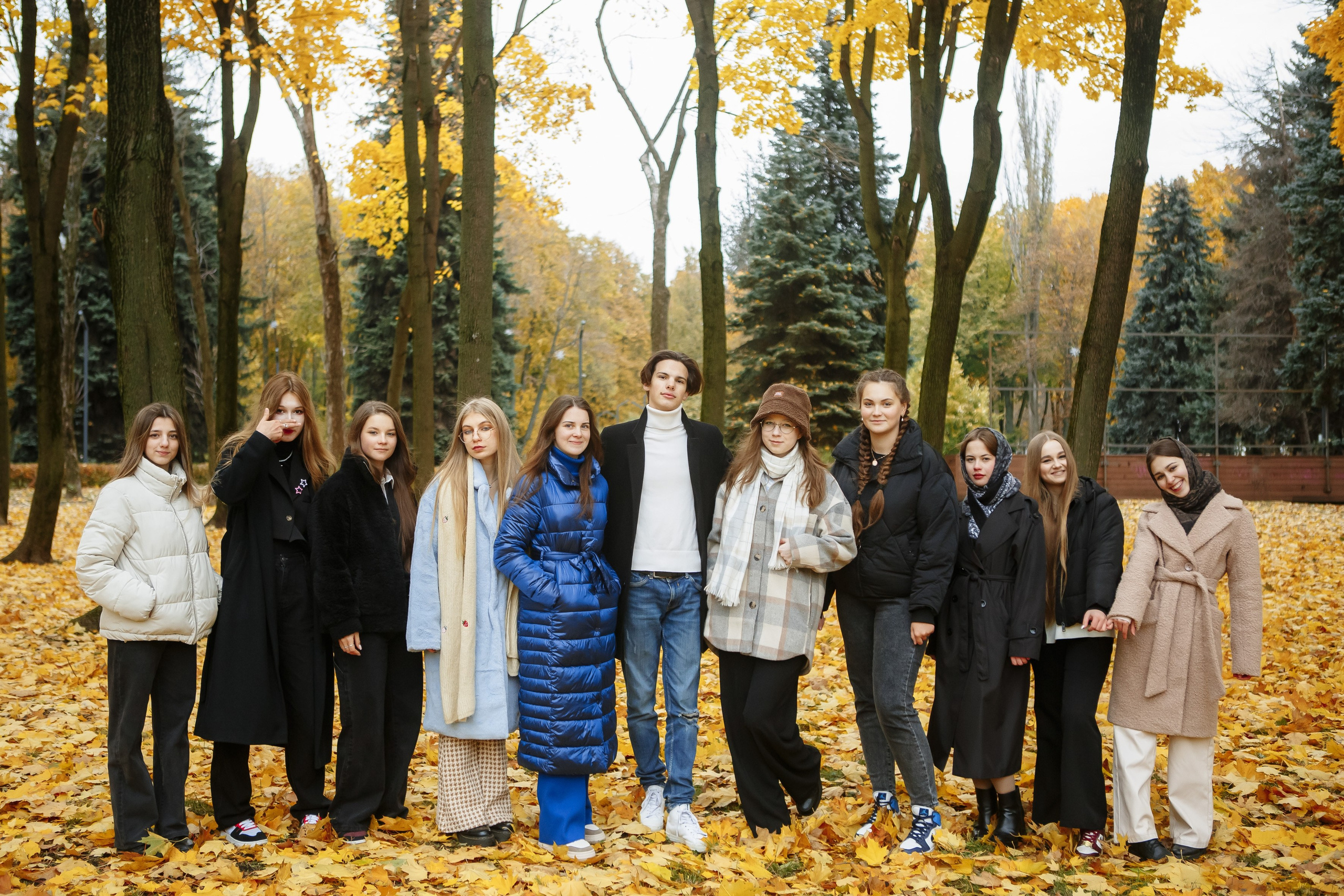 Осень Гимназия 12 11 В 2023 г. Свадебный и портретный Фотограф в Липецке Дмитрий Котюков