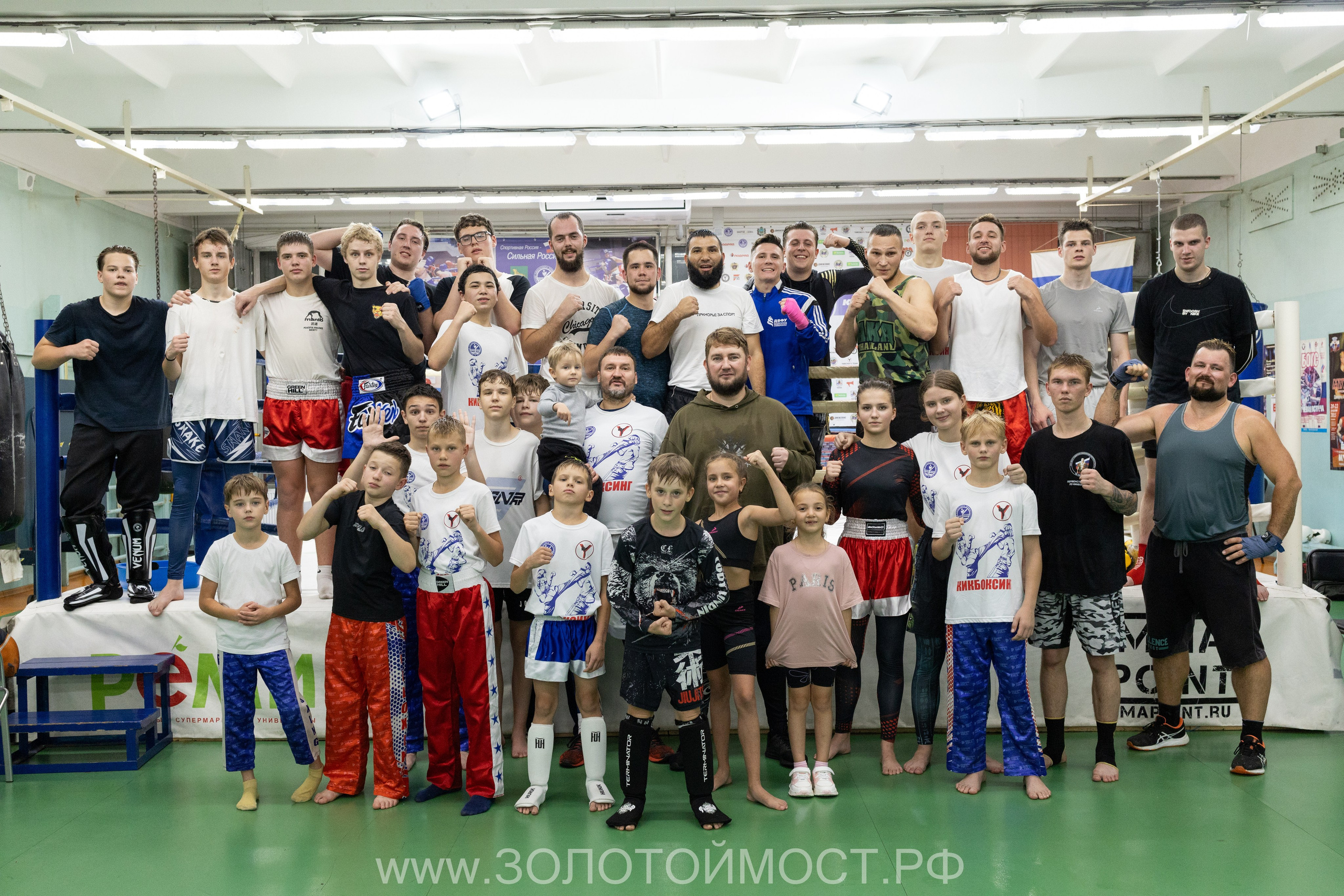 СПОРТ и ЦИРК. Портретный, свадебный, репортажный фотограф во Владивостоке Юлиана Джули Фокс