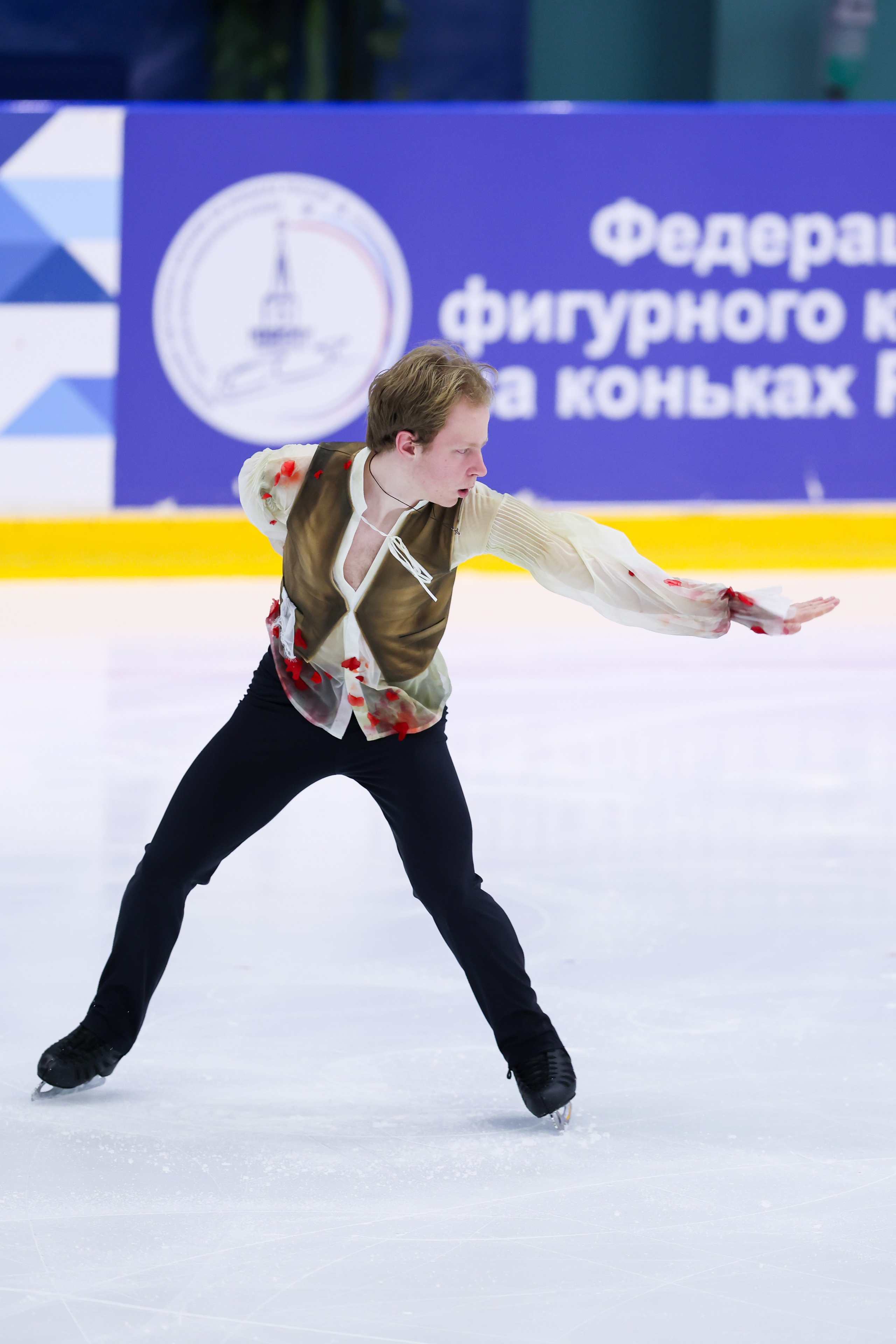 Кубок Санкт-Петербурга по фигурному катанию 03.12.2024. Спортивный и репортажный фотограф Антон Тереханов