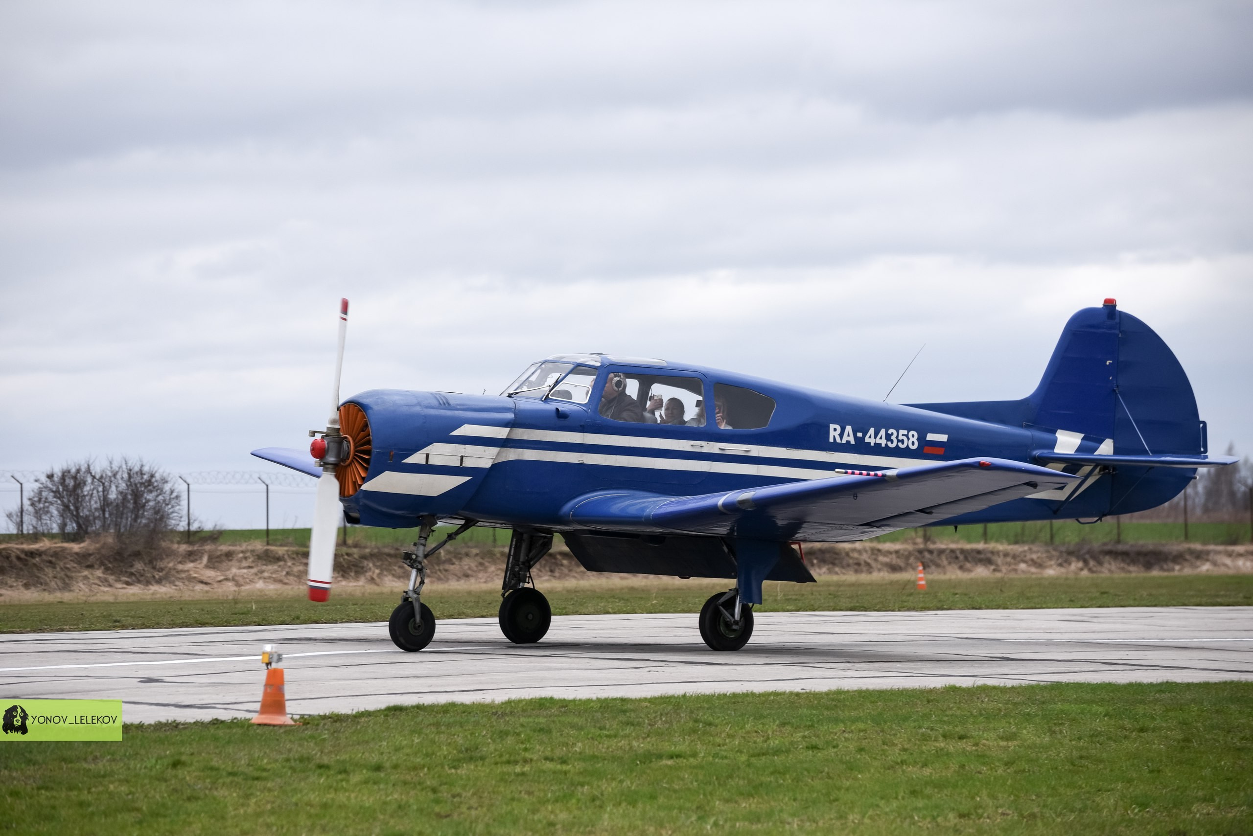 Полеты на Як 18Т. Высший пилотаж | 22.04.2018. Галерея Фантим