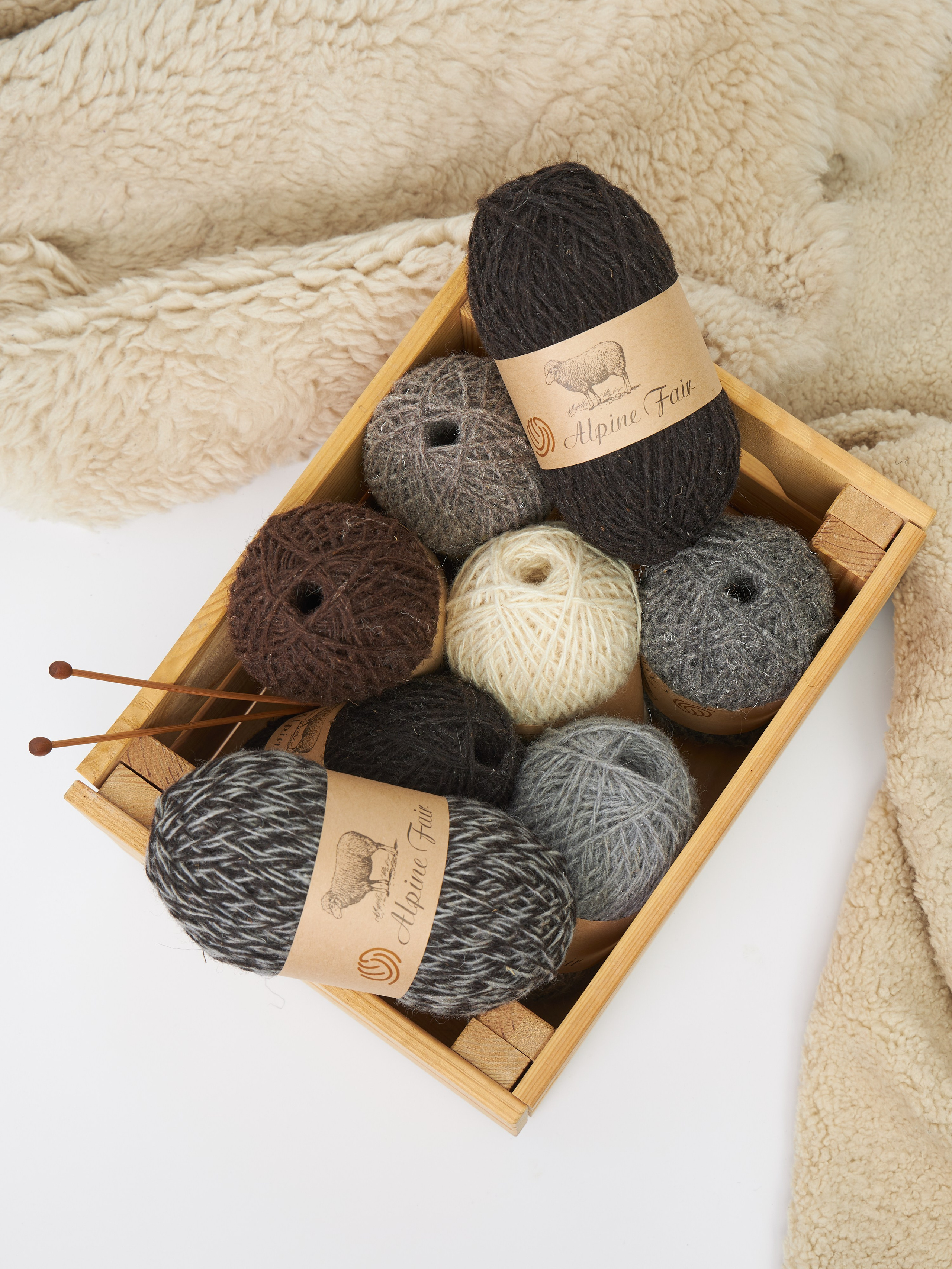 Фотосъемка пряжи для маркетплейсов. Алексей Темнов — фотограф в Пятигорске