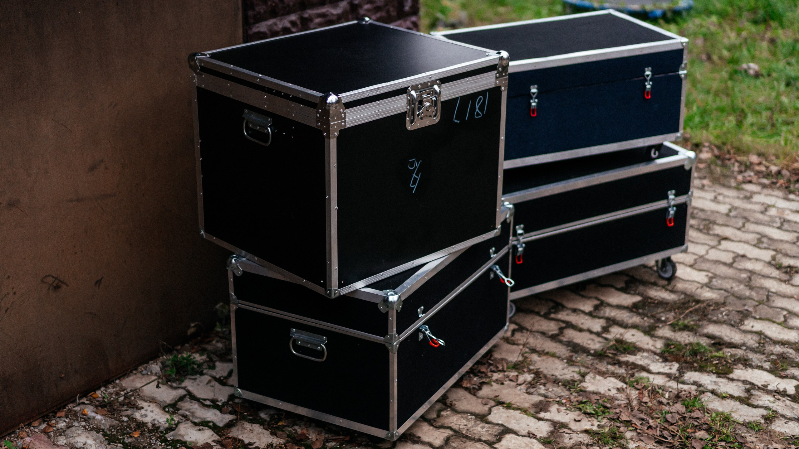 UCase. Контент съемка под ключ. Световое шоу / Москва и Мо